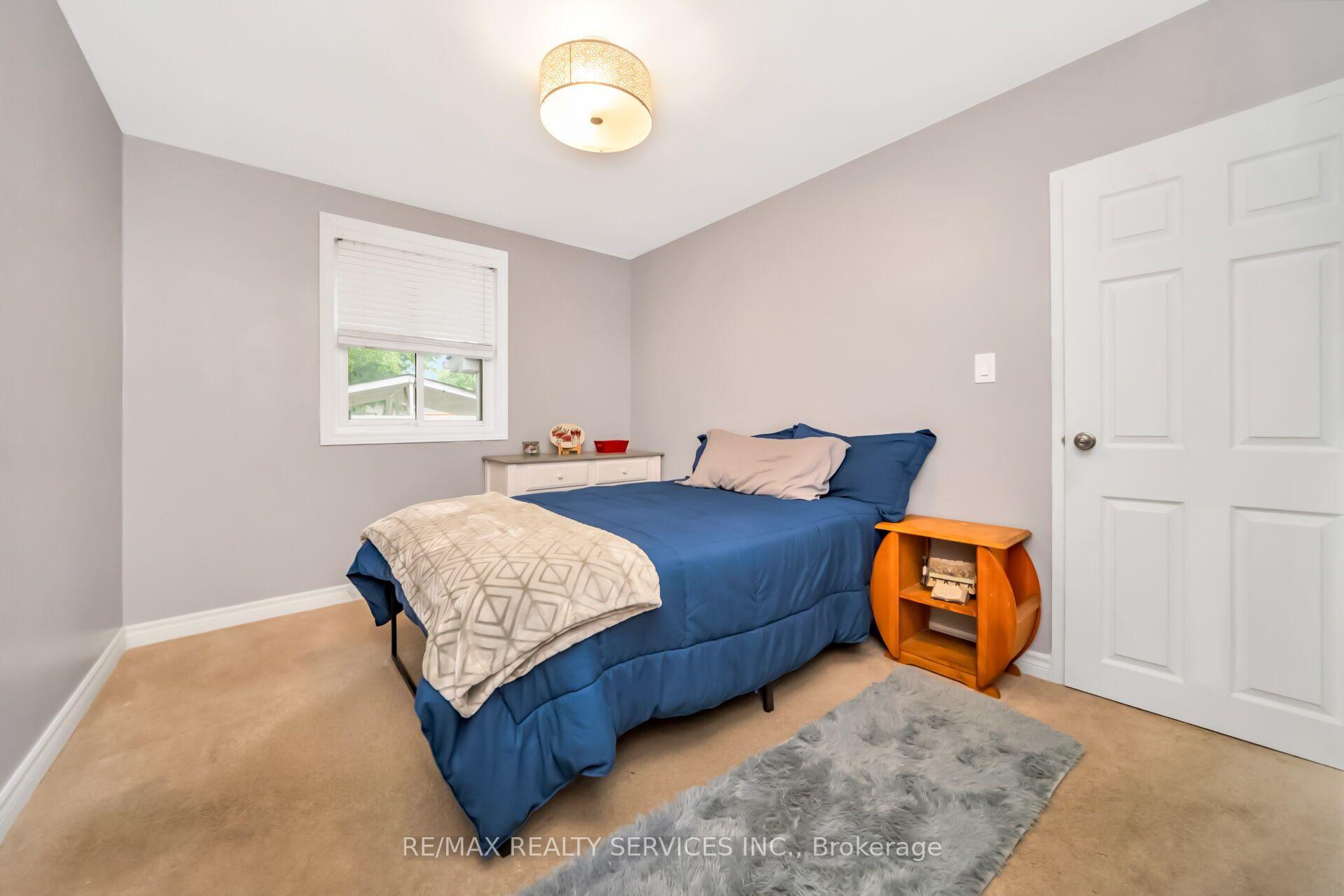 Photo 16 of 3287 Michaud Avenue, Mississauga, Malton — HOMEH