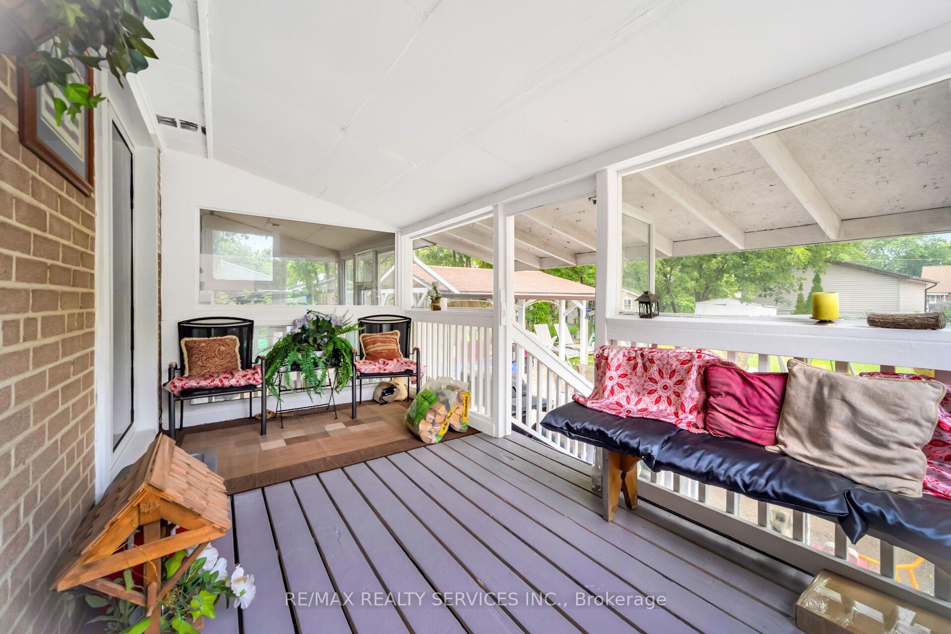 Photo 31 of 3287 Michaud Avenue, Mississauga, Malton — HOMEH