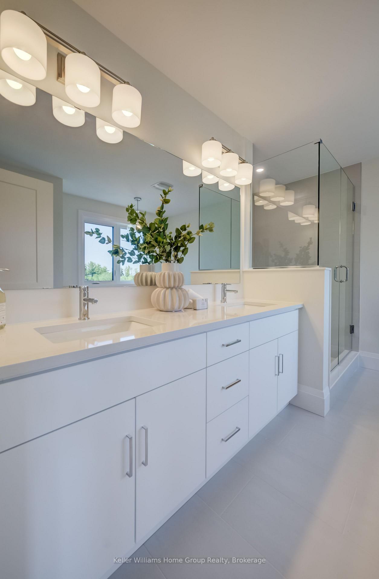 Photo 17 of 31 Nicholas Way, Guelph, Victoria North — HOMEH