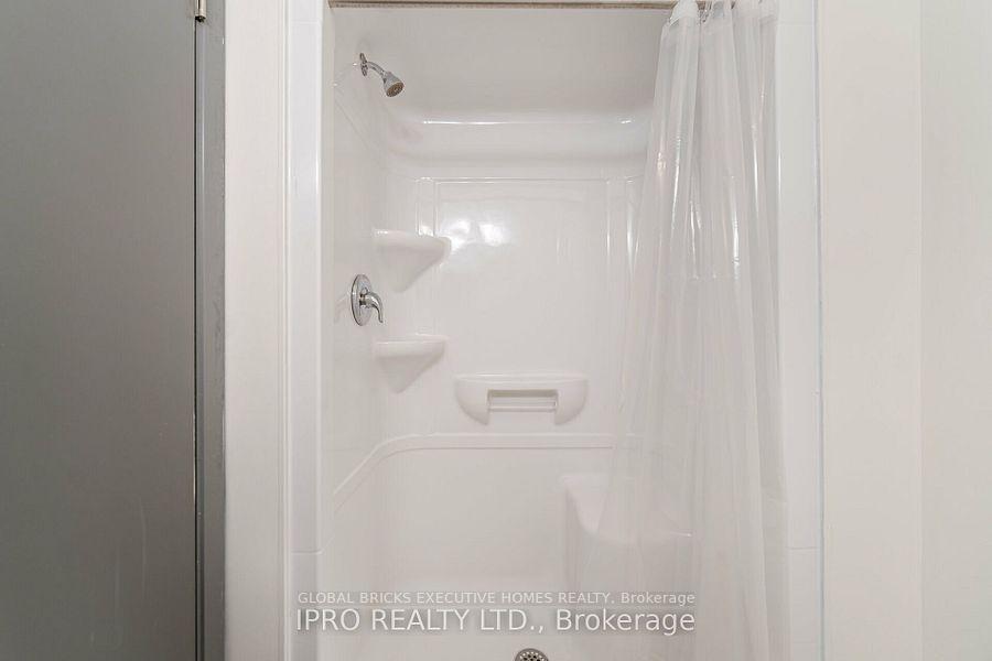 Photo 10 of Unit 402, 77 Leland Street, Hamilton, Ainslie Wood — HOMEH