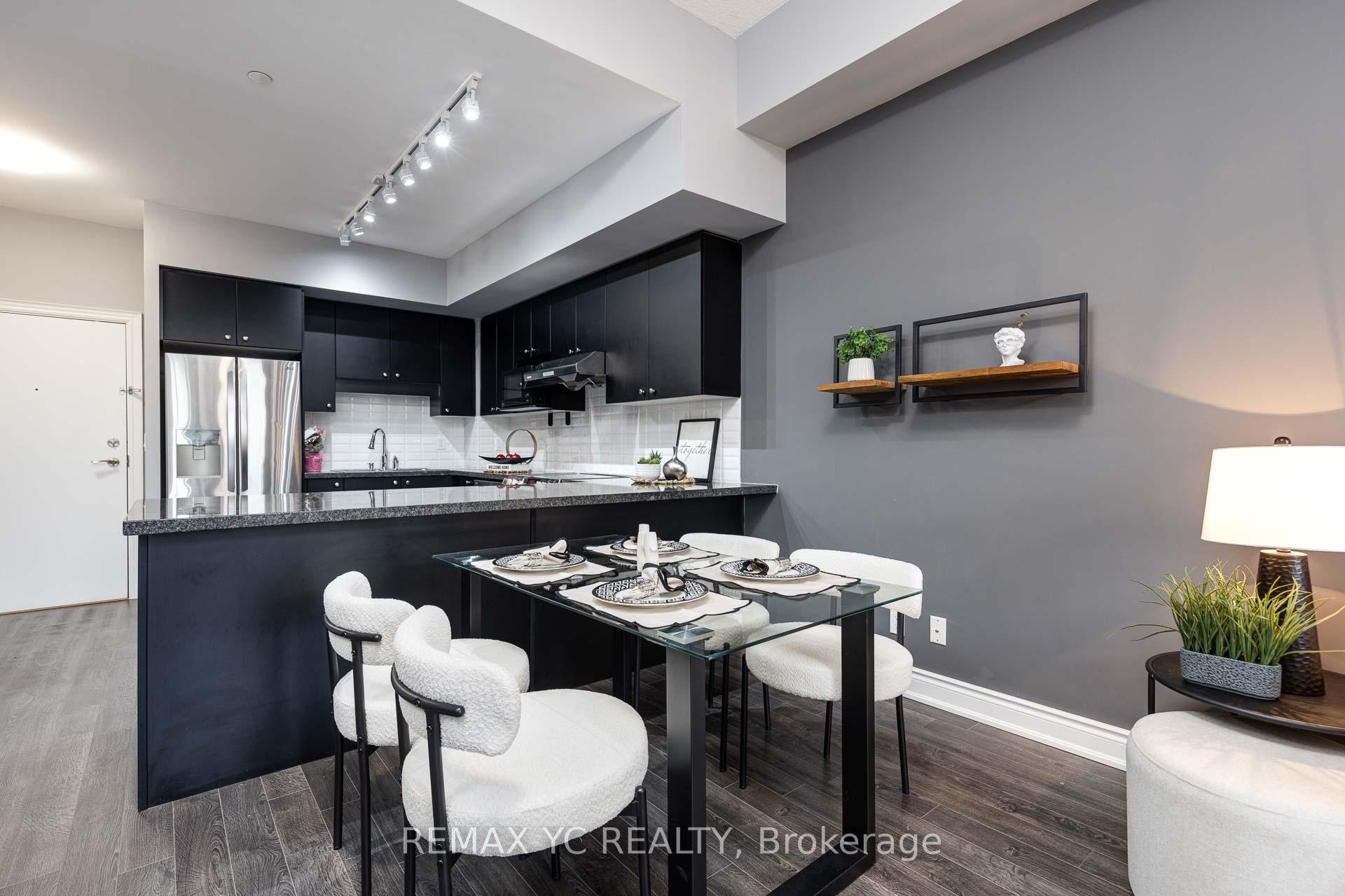 Photo 7 of Unit 110, 38 Cedarland Drive, Markham, Unionville — HOMEH