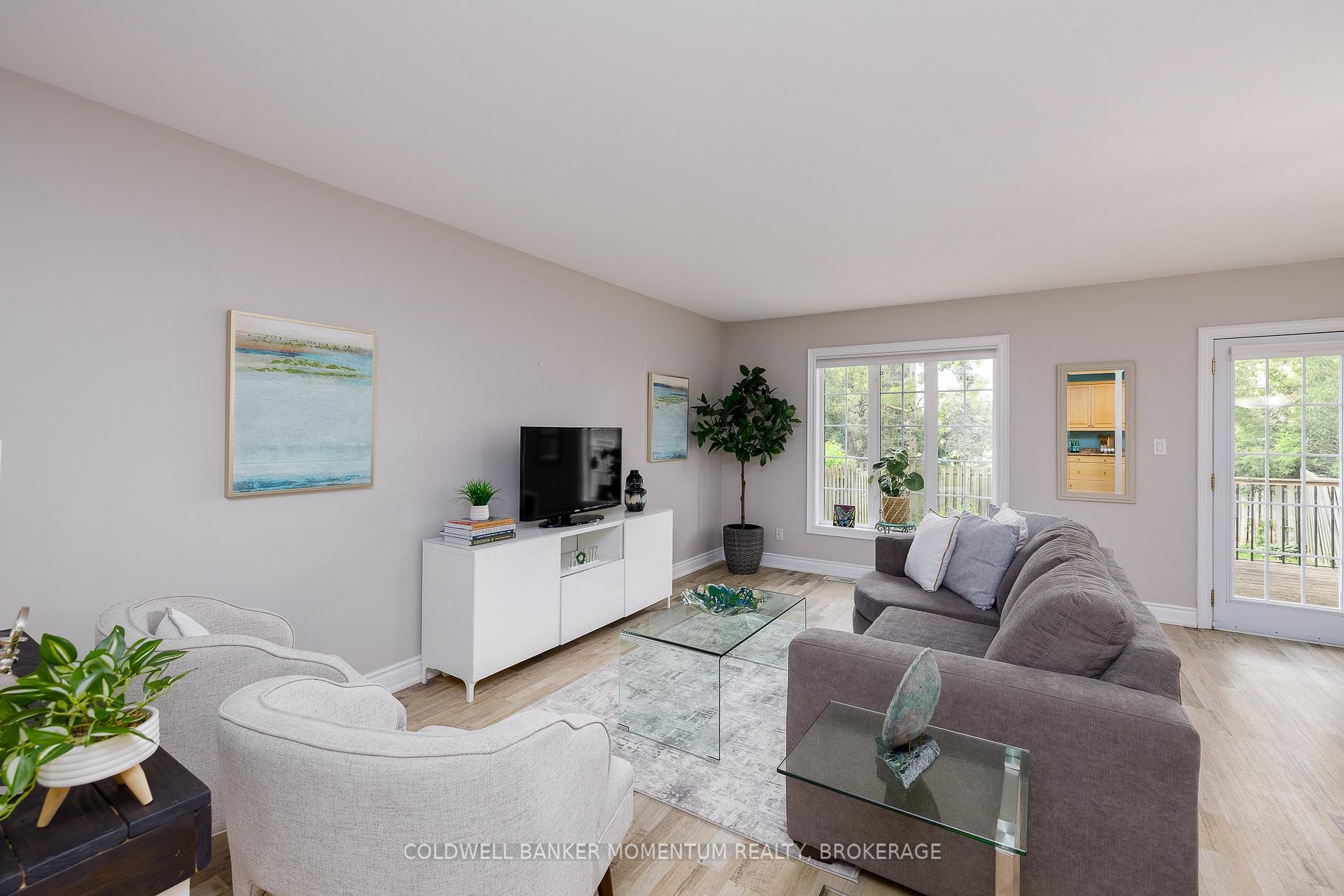 Photo 10 of 25 Ormond Street S, Thorold, Thorold Downtown — HOMEH