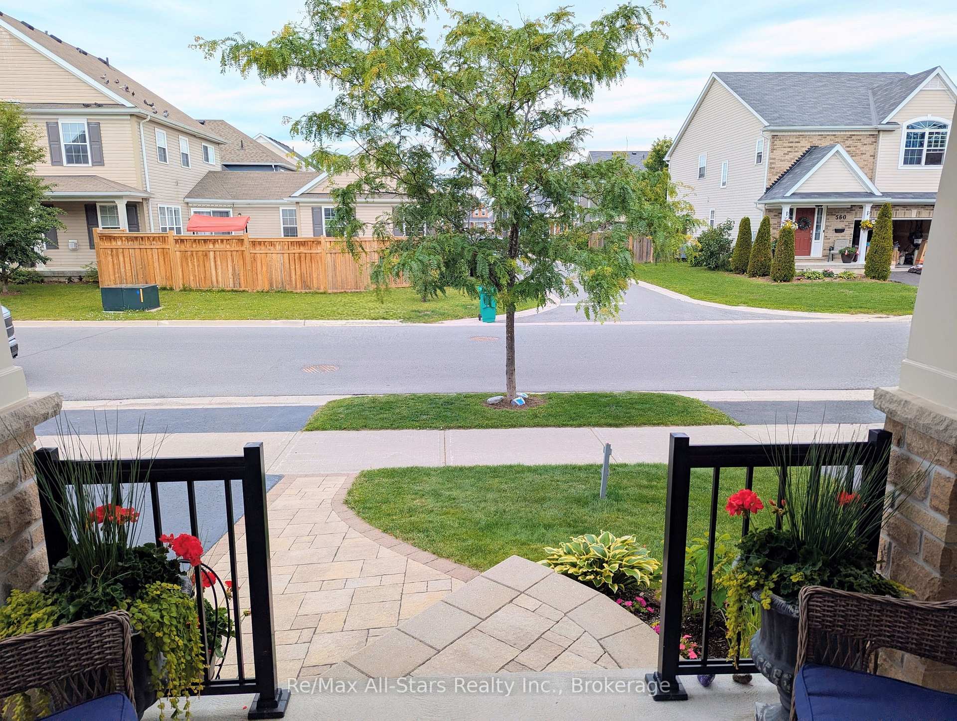 Photo 3 of 553 Grange Way, Peterborough, Northcrest Ward 5 — HOMEH