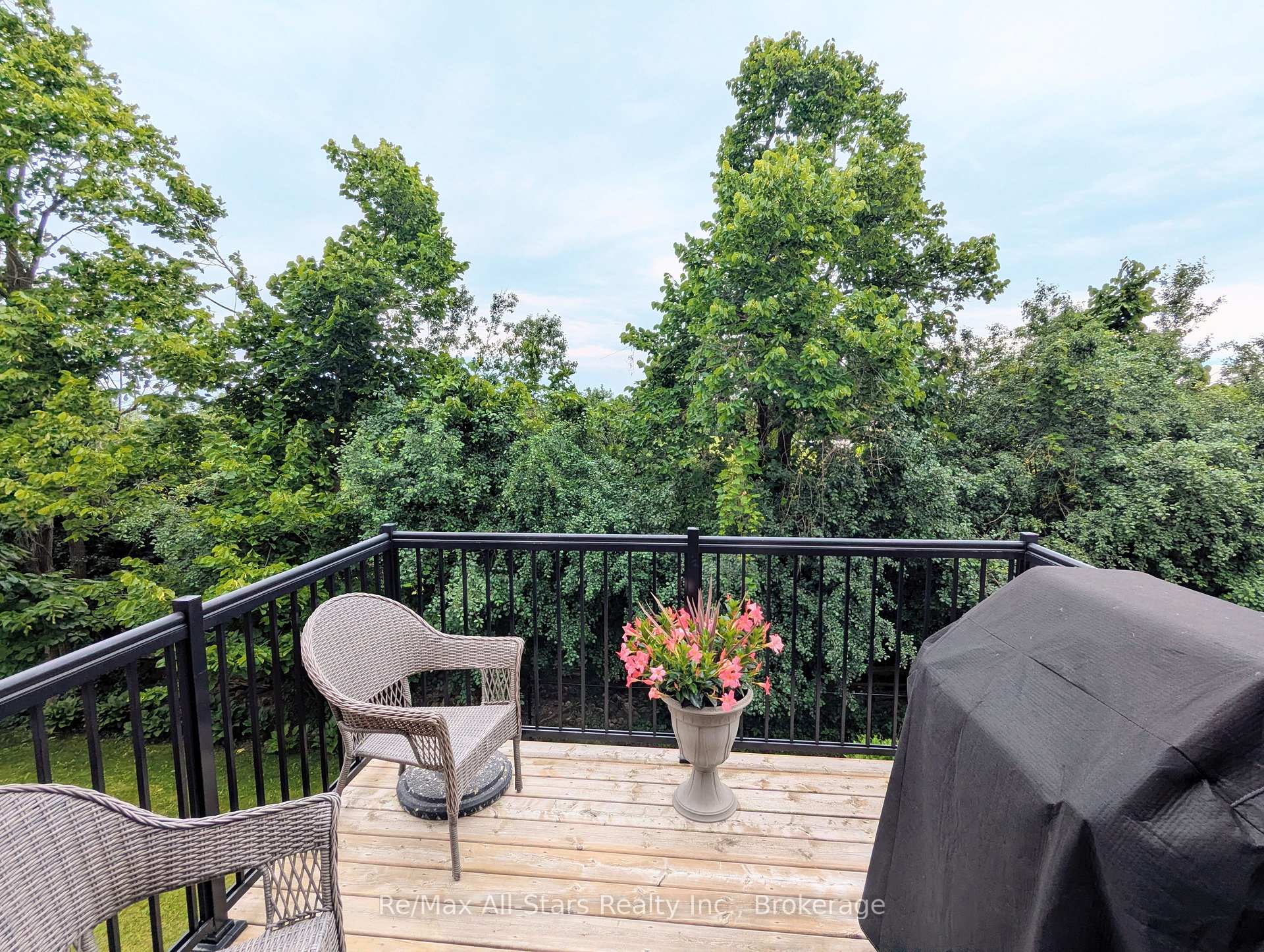 Photo 9 of 553 Grange Way, Peterborough, Northcrest Ward 5 — HOMEH