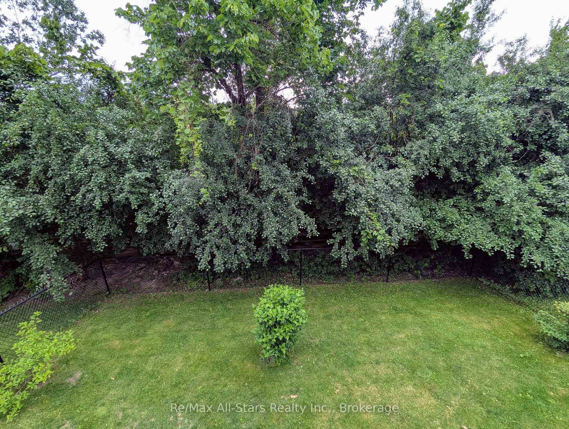 Photo 10 of 553 Grange Way, Peterborough, Northcrest Ward 5 — HOMEH