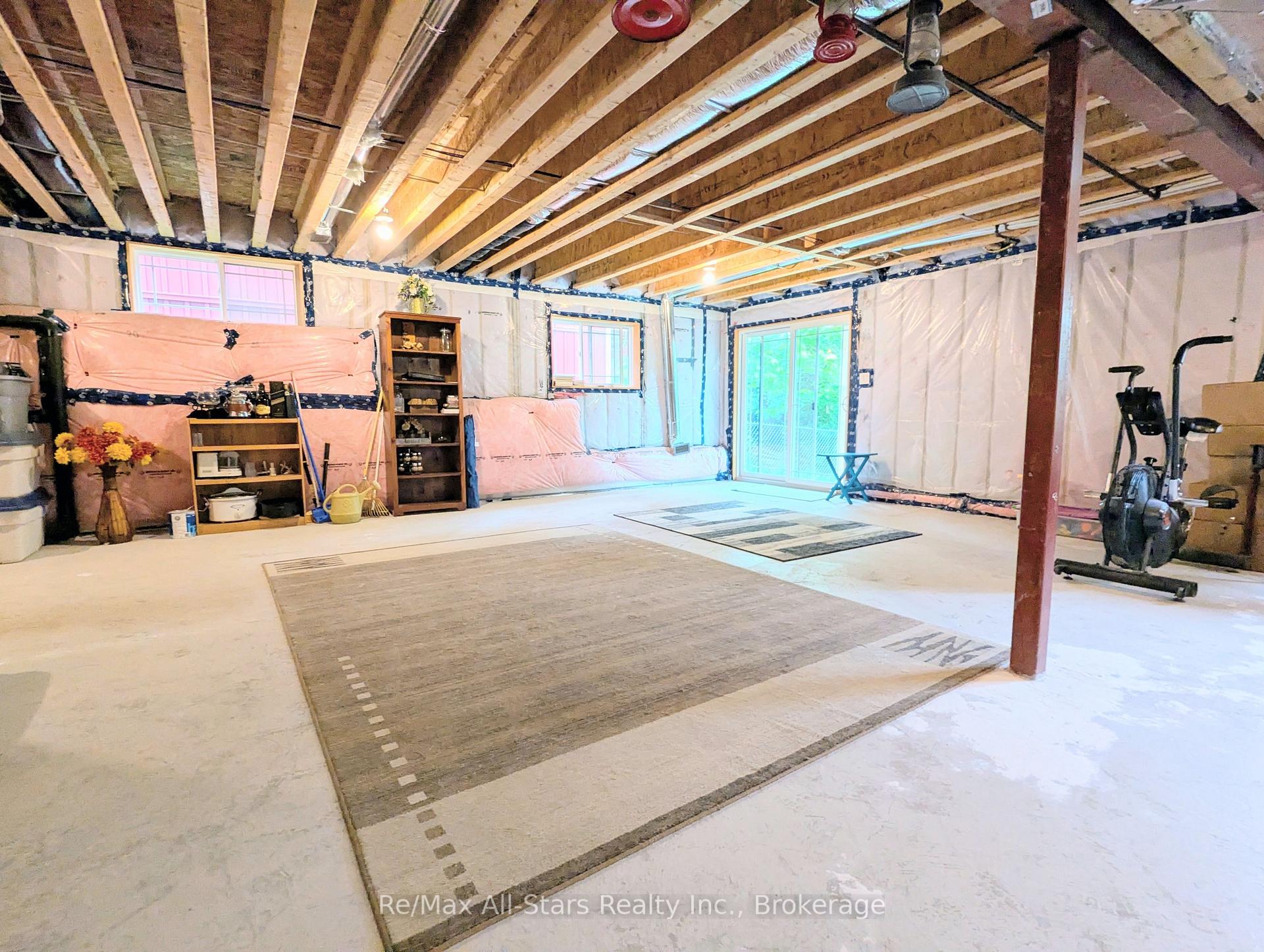 Photo 29 of 553 Grange Way, Peterborough, Northcrest Ward 5 — HOMEH
