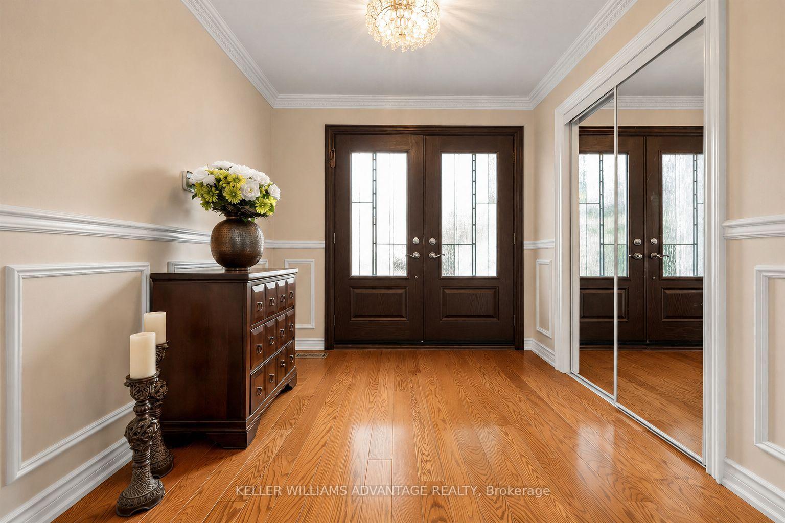Photo 2 of 73 Highglen Avenue, Markham, Milliken Mills East — HOMEH