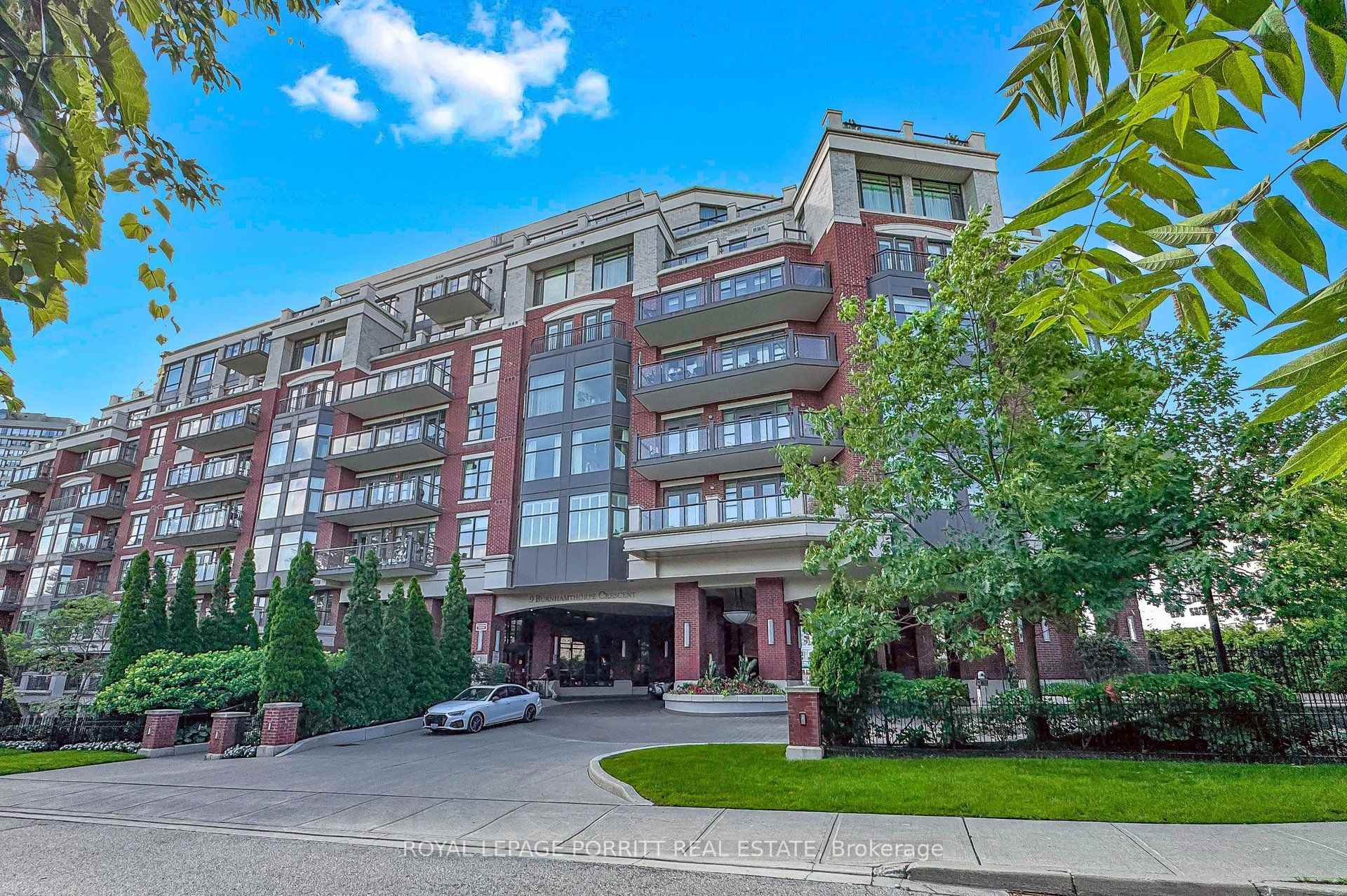 Photo 1 of Unit 309, 9 Burnhamthorpe Crescent, Etobicoke, Islington-City Centre West — HOMEH