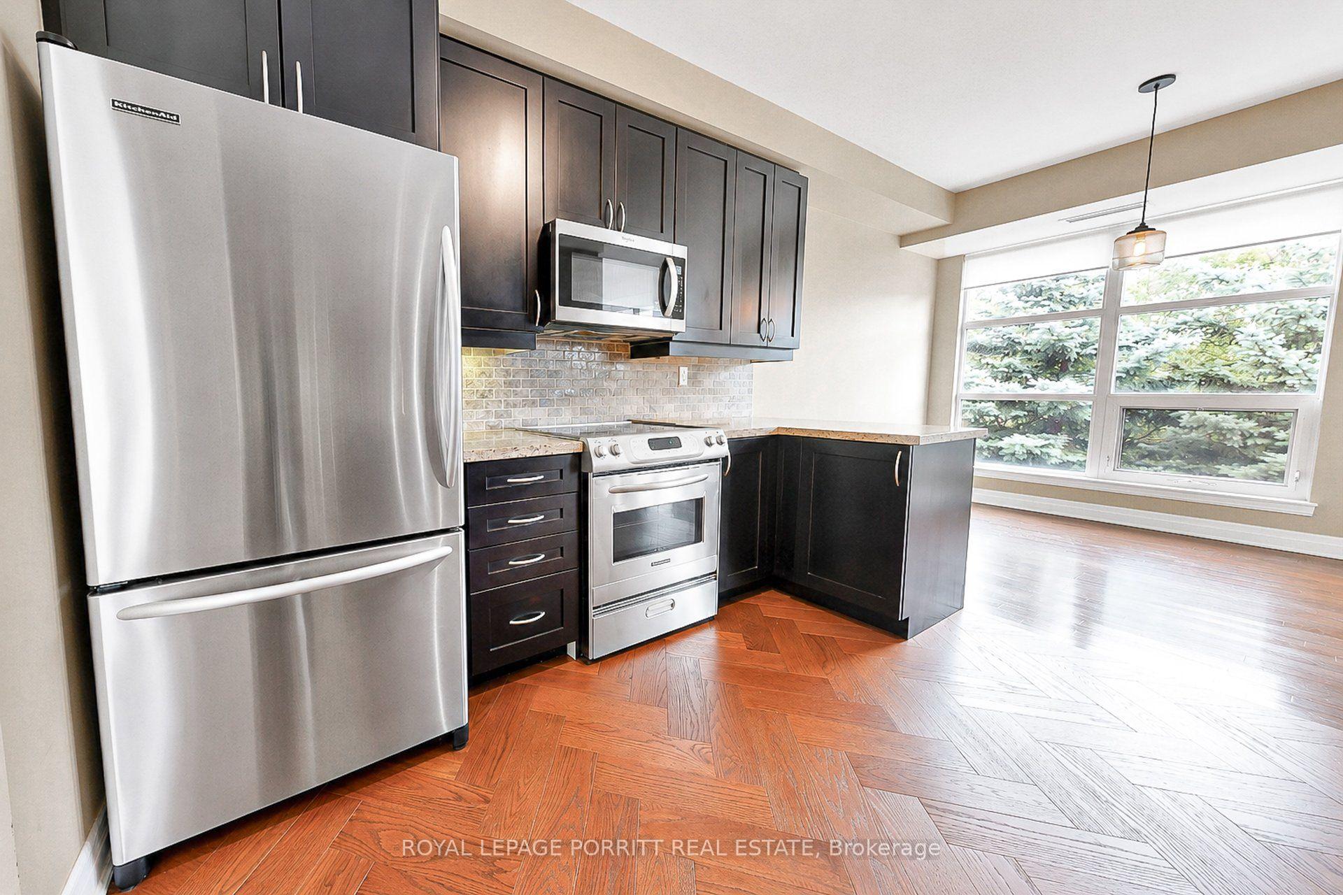 Photo 12 of Unit 309, 9 Burnhamthorpe Crescent, Etobicoke, Islington-City Centre West — HOMEH