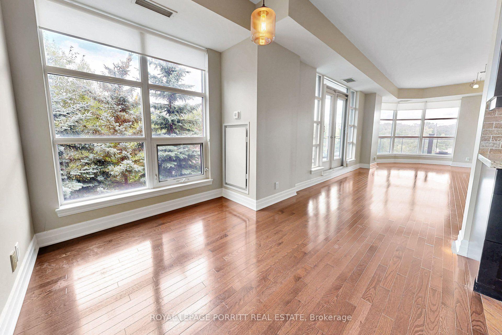 Photo 15 of Unit 309, 9 Burnhamthorpe Crescent, Etobicoke, Islington-City Centre West — HOMEH