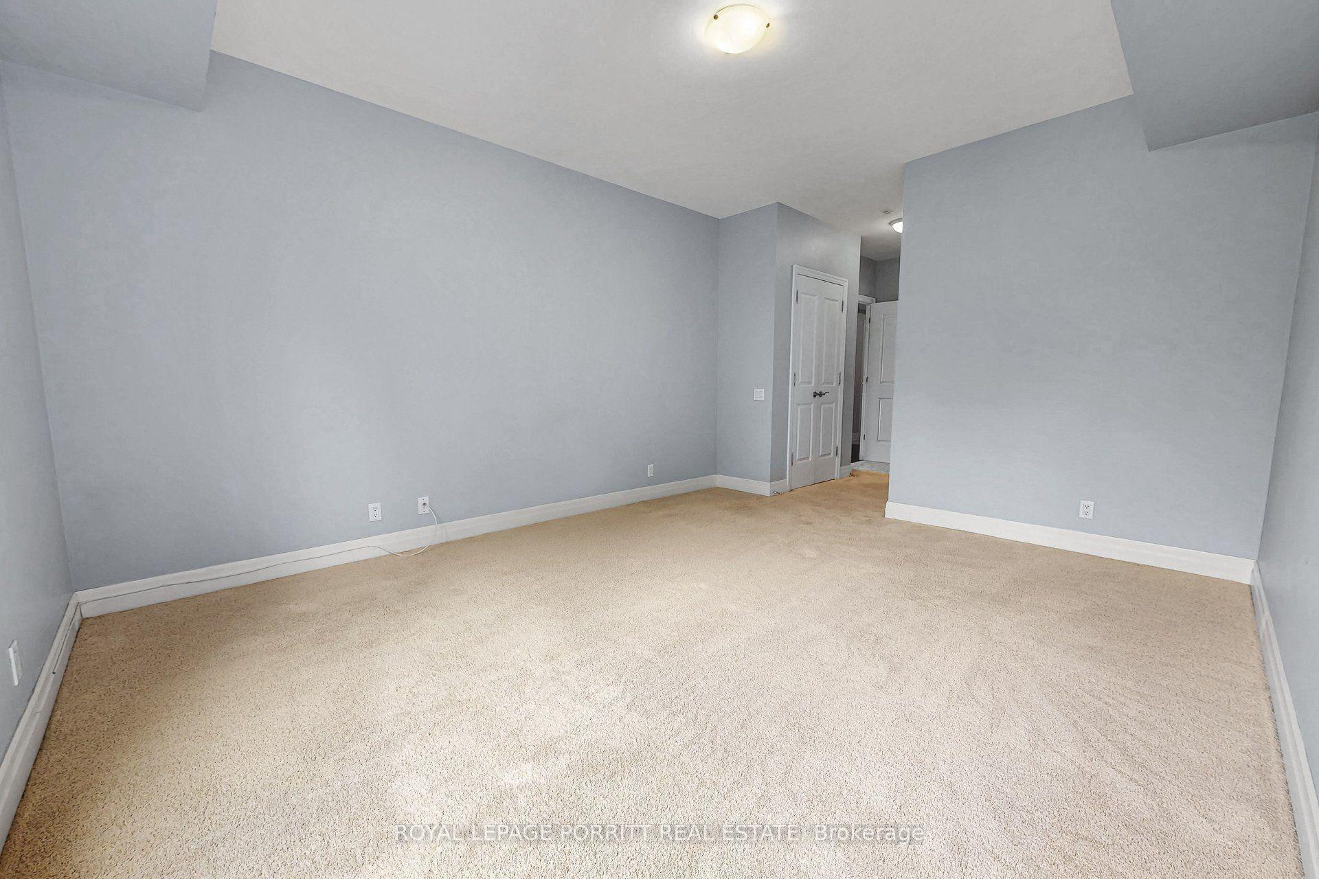 Photo 26 of Unit 309, 9 Burnhamthorpe Crescent, Etobicoke, Islington-City Centre West — HOMEH