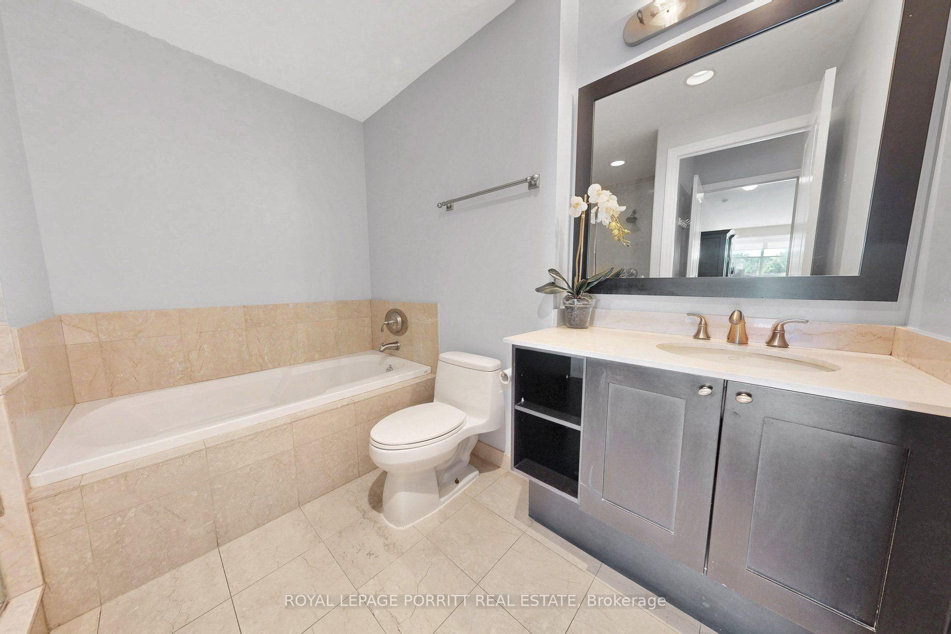 Photo 27 of Unit 309, 9 Burnhamthorpe Crescent, Etobicoke, Islington-City Centre West — HOMEH