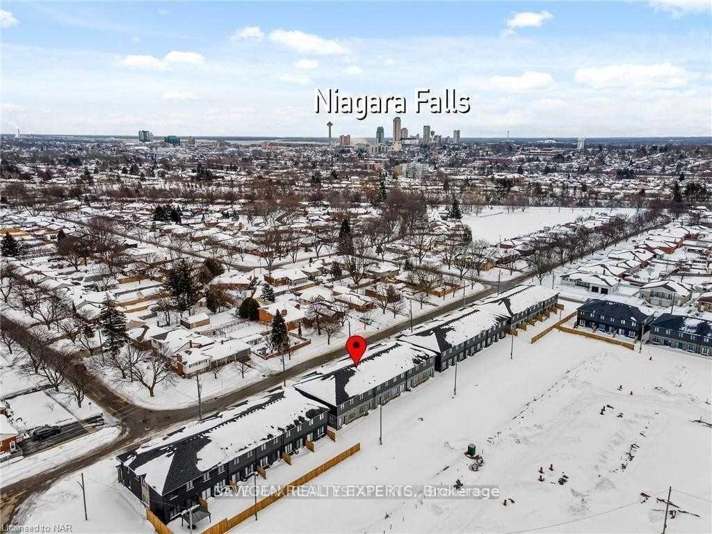 Photo 5 of 4855 Pettit Avenue, Niagara Falls, Morrison — HOMEH