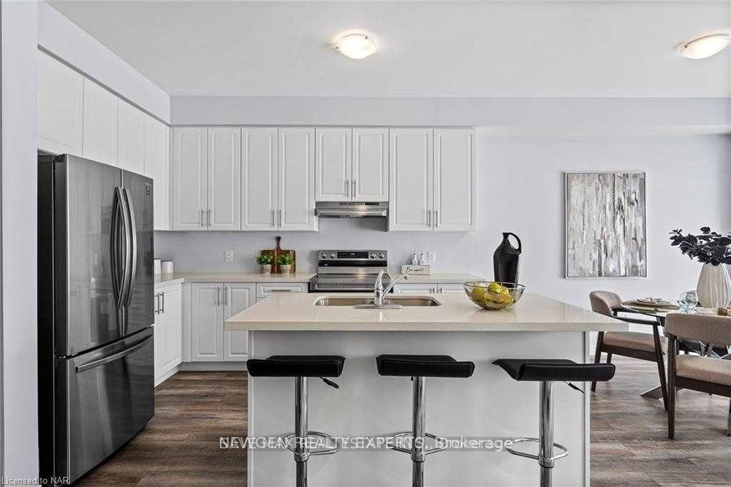 Photo 8 of 4855 Pettit Avenue, Niagara Falls, Morrison — HOMEH