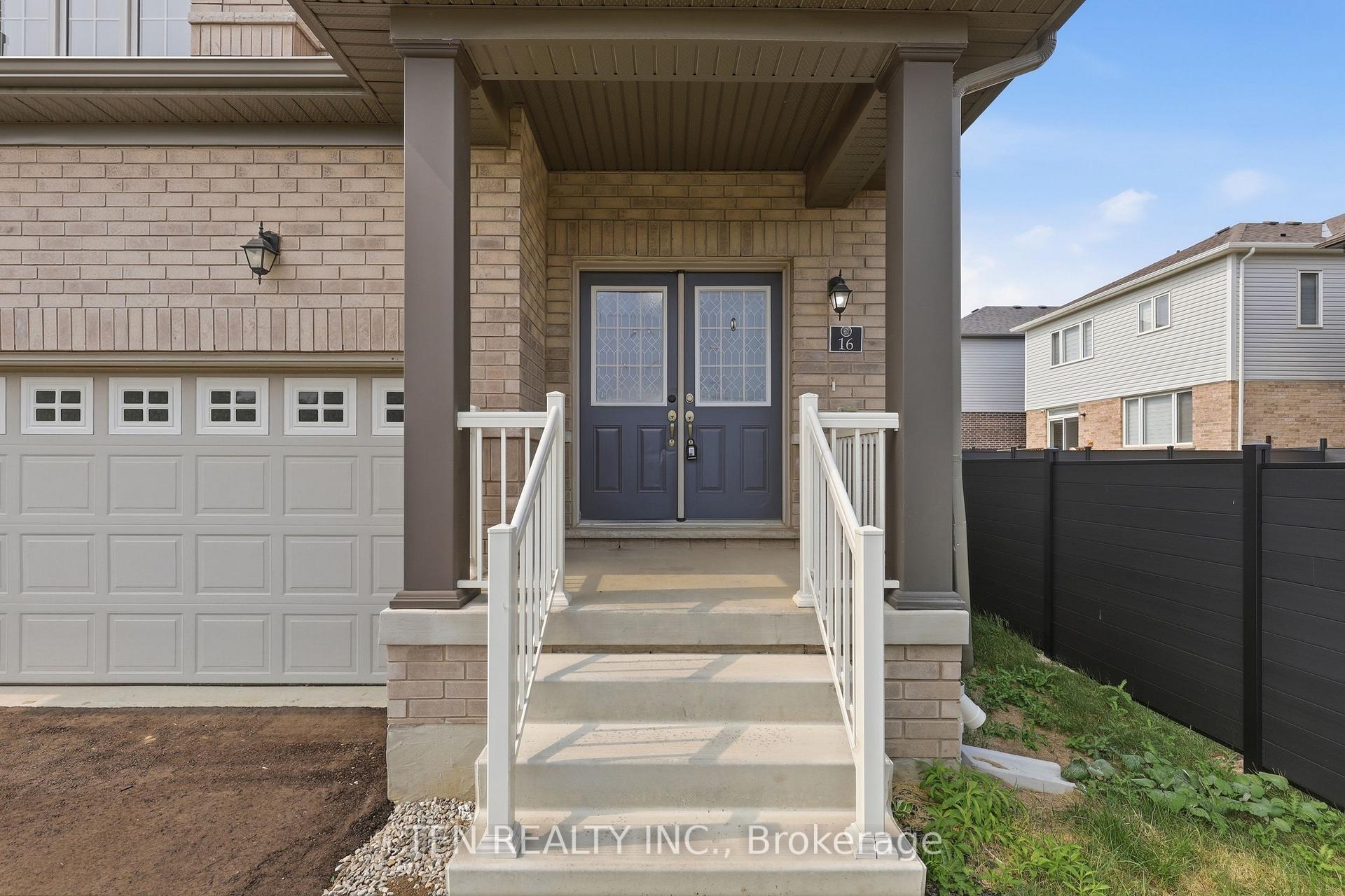 Photo 3 of 16 Blaney Street, Brant, Paris — HOMEH