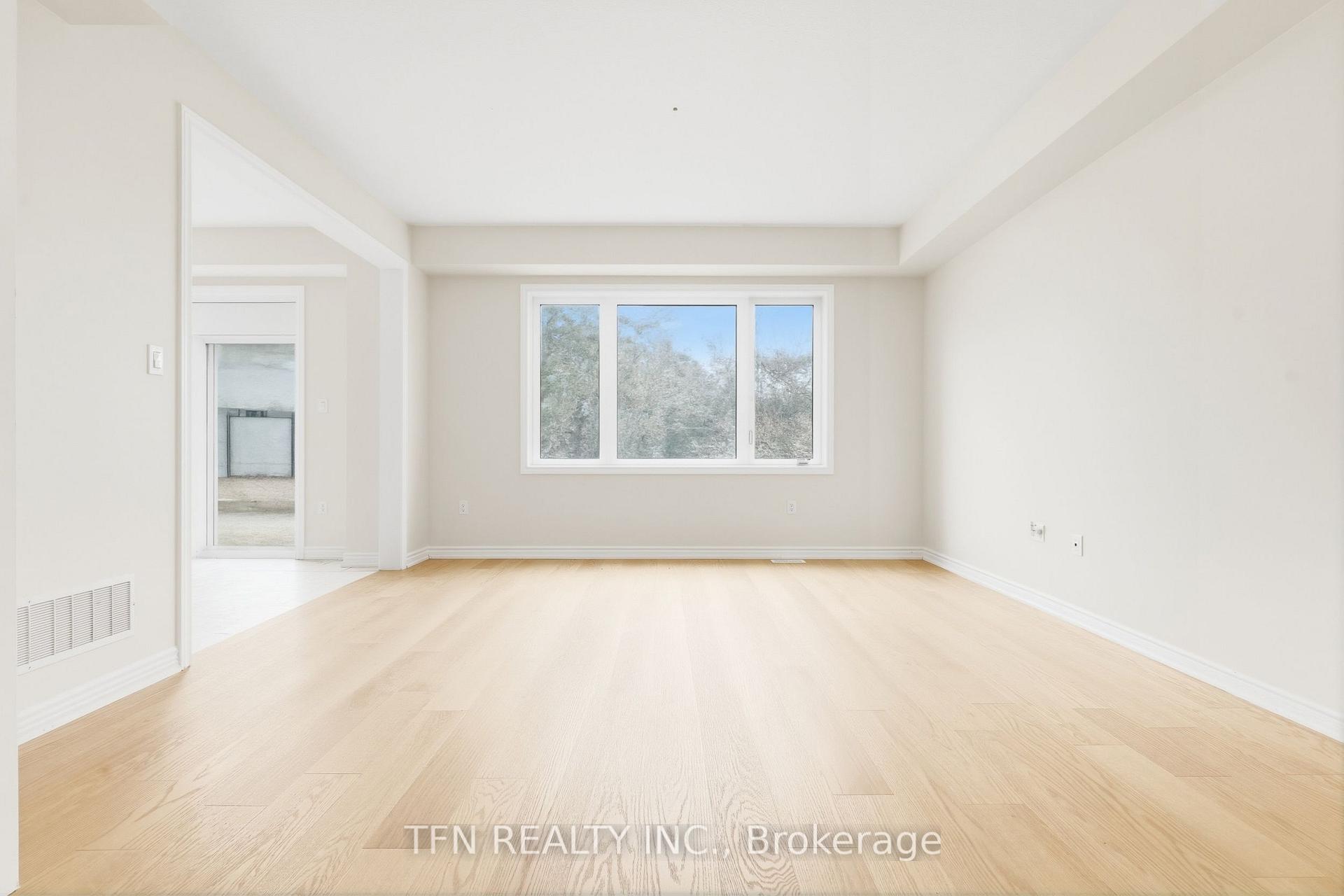 Photo 6 of 16 Blaney Street, Brant, Paris — HOMEH