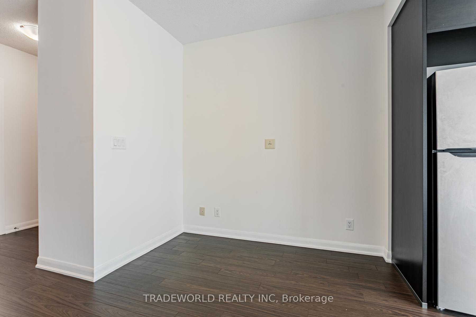 Photo 7 of Unit 909, 205 Frederick Street, Toronto, Moss Park — HOMEH