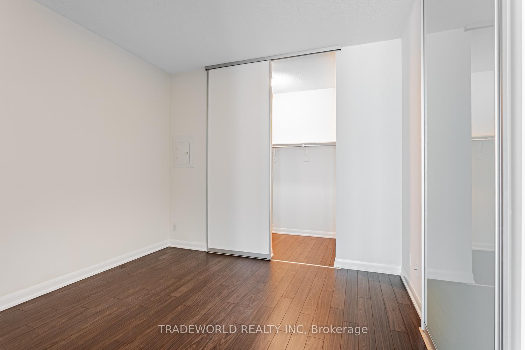 Photo 11 of Unit 909, 205 Frederick Street, Toronto, Moss Park — HOMEH