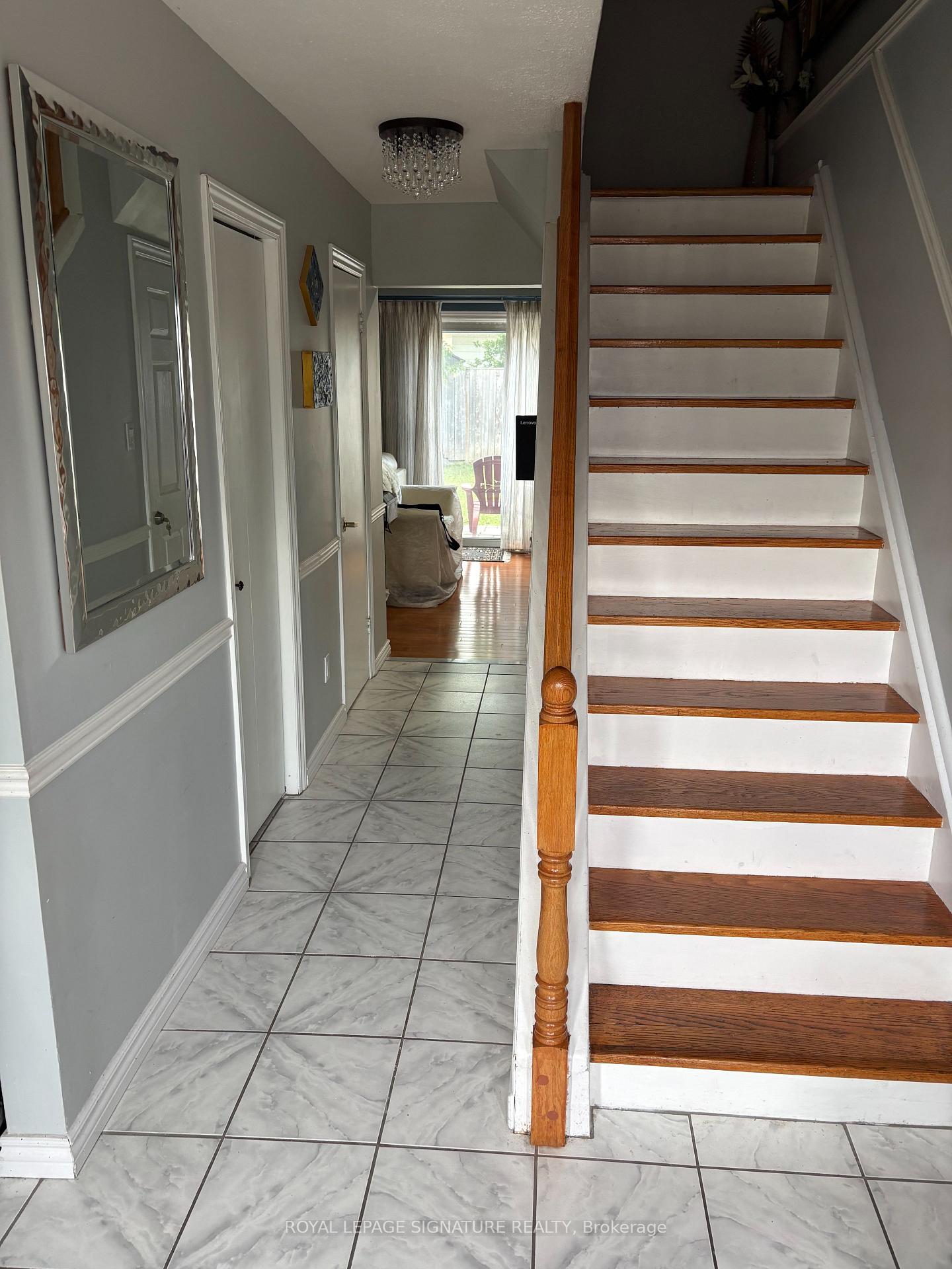 Photo 3 of Unit Main/Upper, 137 Madoc Drive, Brampton, Madoc — HOMEH