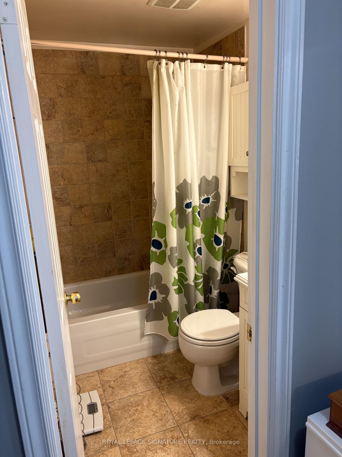 Photo 23 of Unit Main/Upper, 137 Madoc Drive, Brampton, Madoc — HOMEH