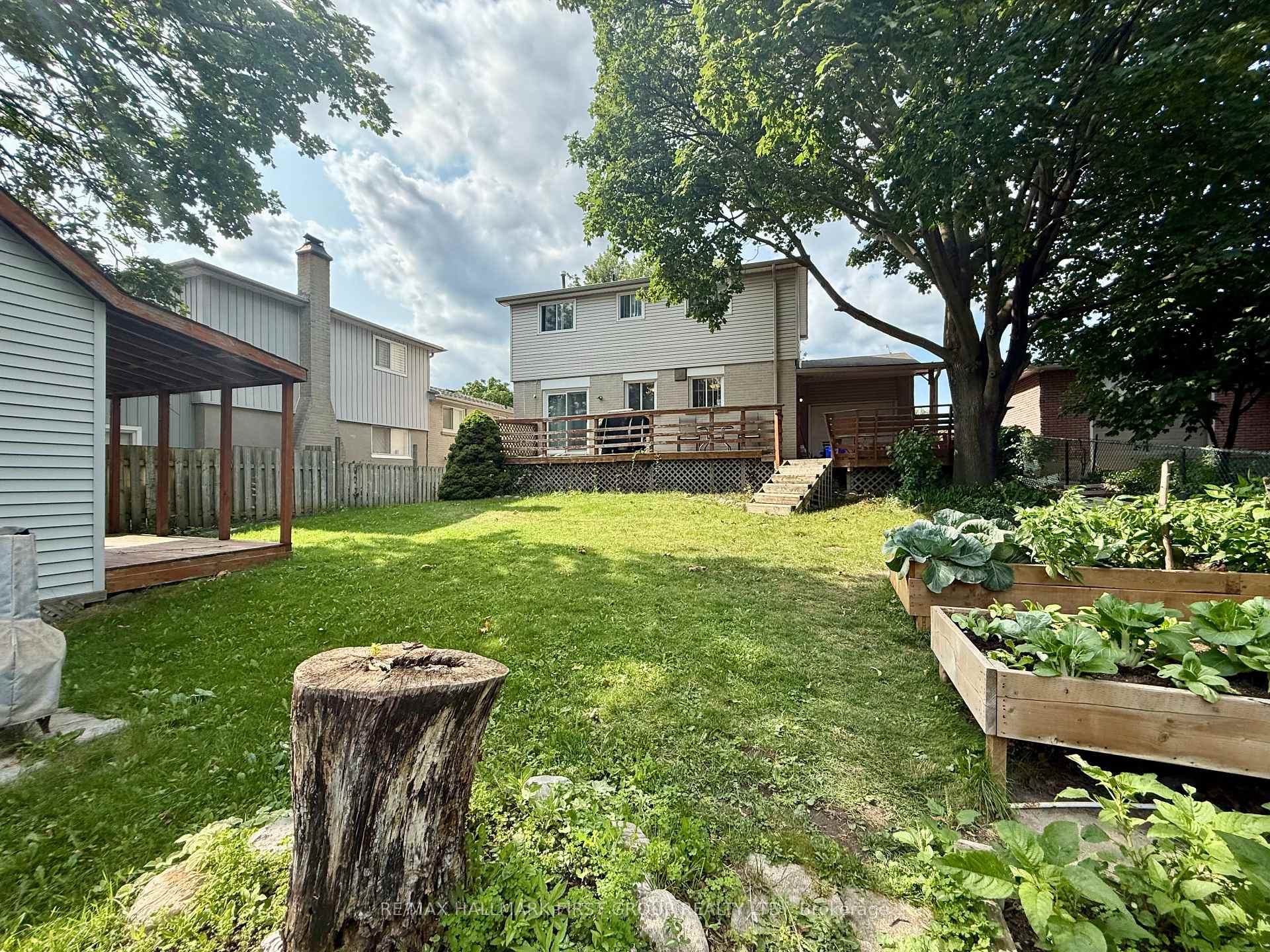 Photo 22 of 906 Cecylia Court, Pickering, West Shore — HOMEH