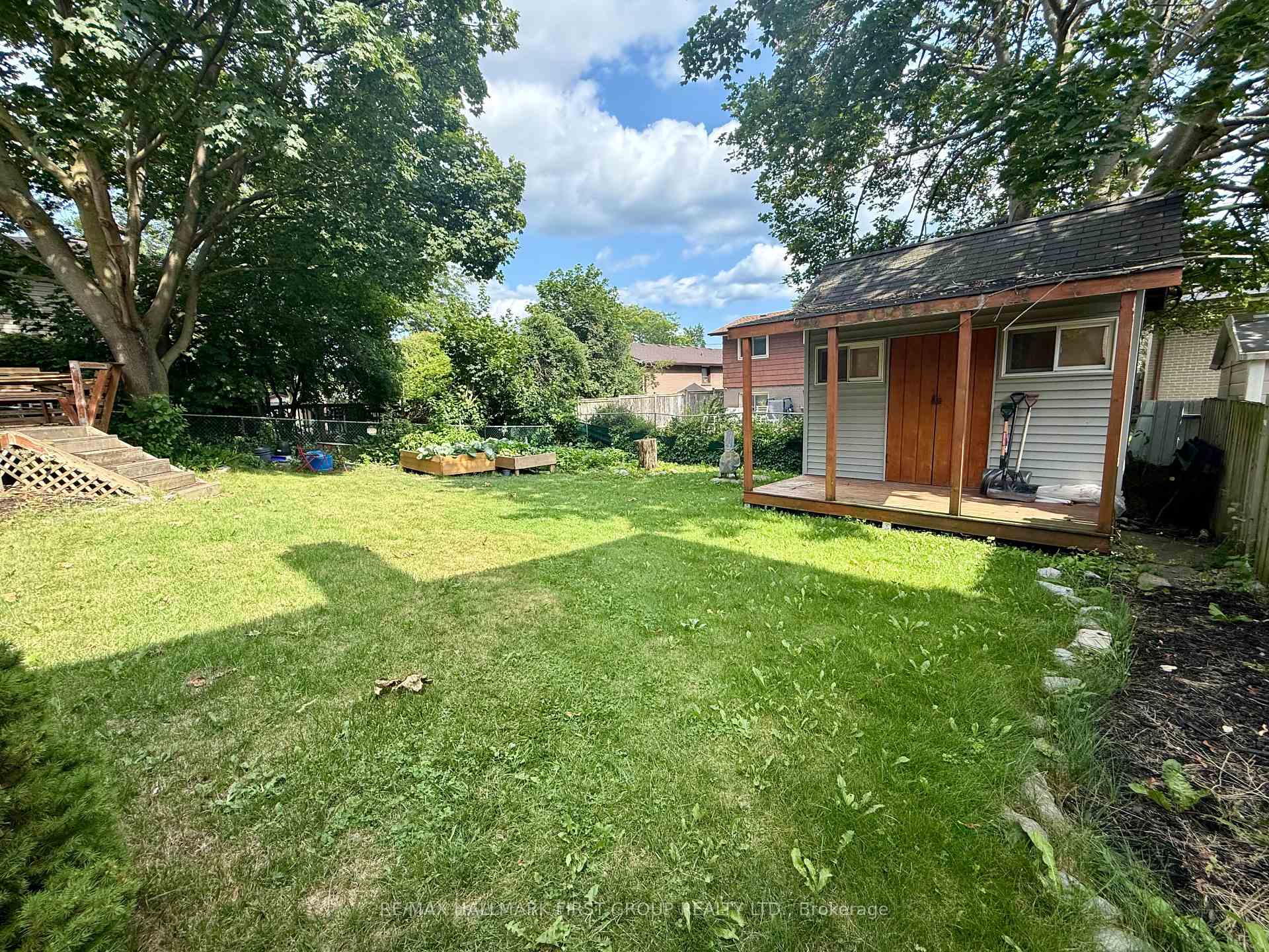 Photo 24 of 906 Cecylia Court, Pickering, West Shore — HOMEH