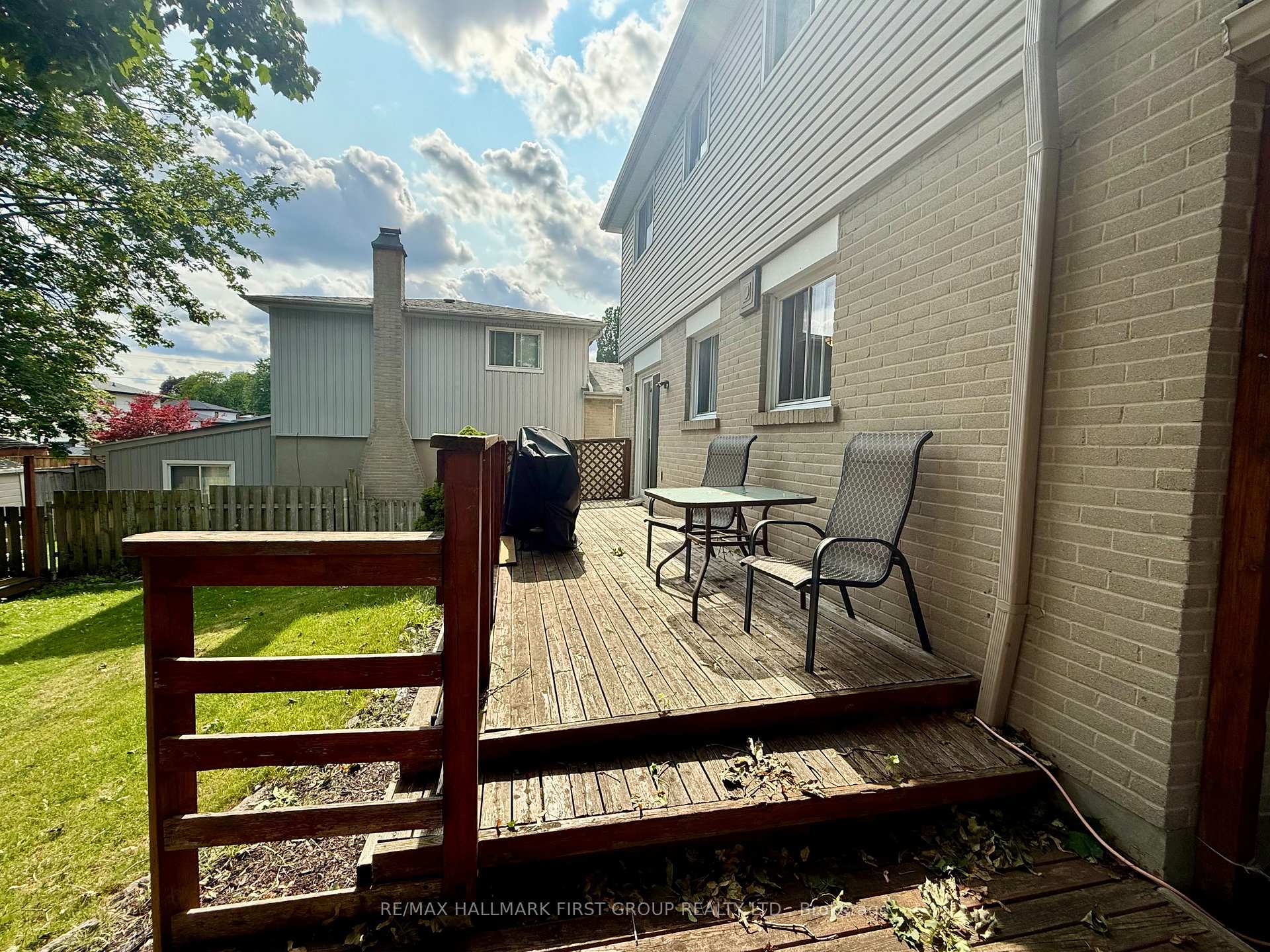 Photo 27 of 906 Cecylia Court, Pickering, West Shore — HOMEH