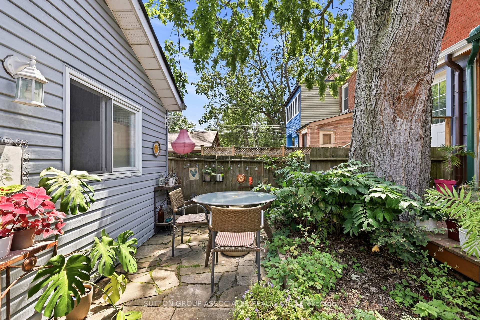 Photo 15 of 627 Euclid Avenue, Toronto, Palmerston-Little Italy — HOMEH