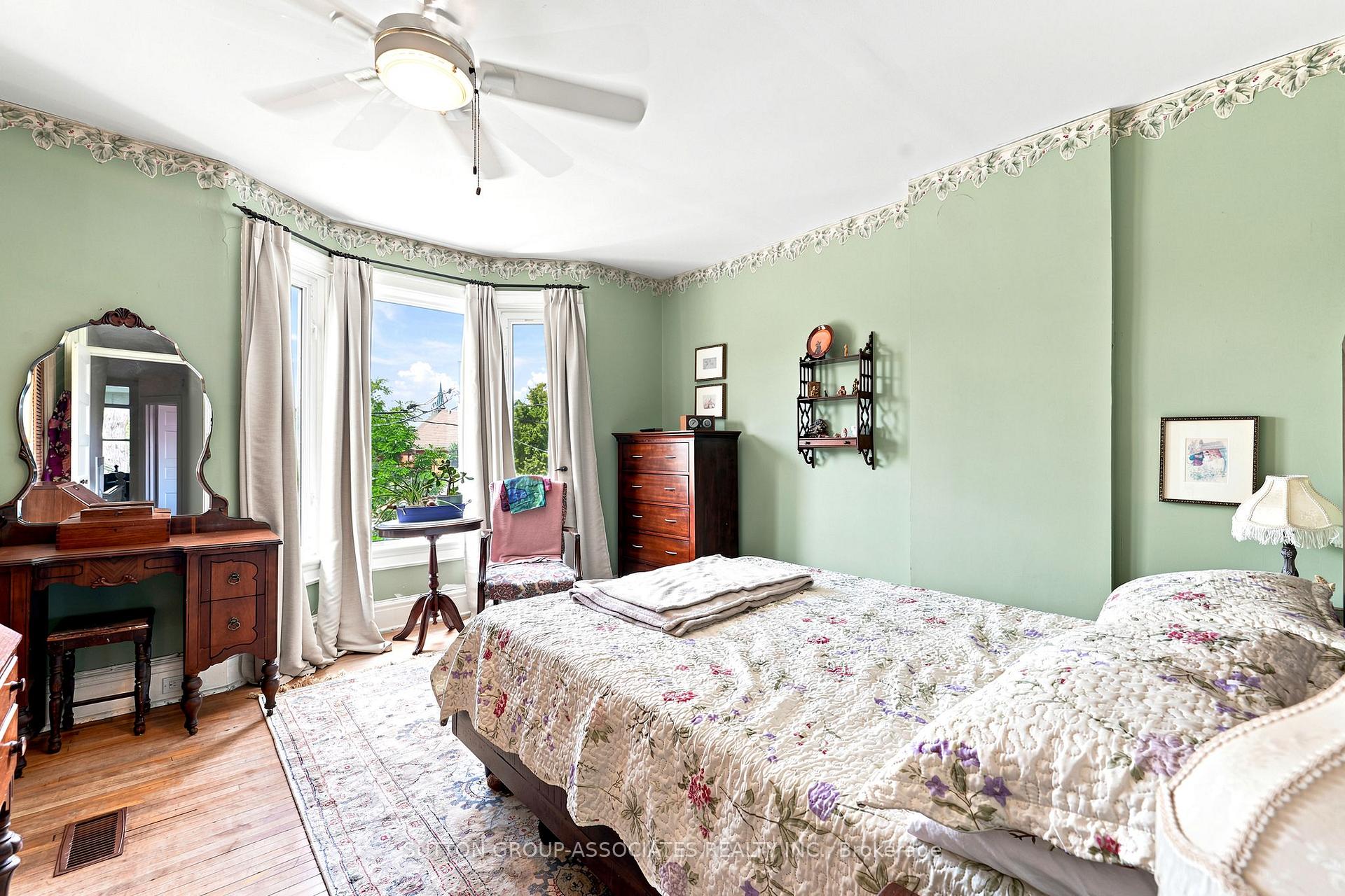 Photo 17 of 627 Euclid Avenue, Toronto, Palmerston-Little Italy — HOMEH
