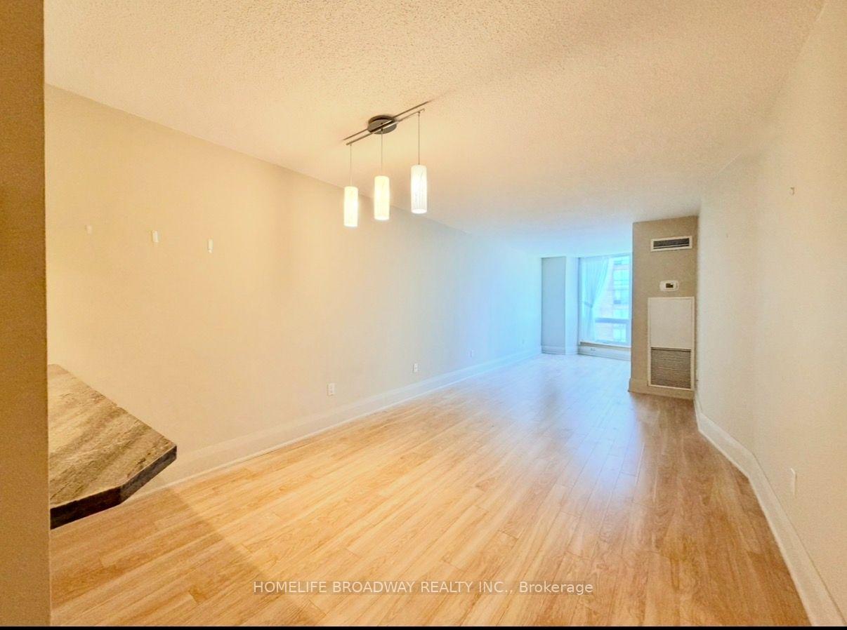 Photo 2 of Unit 1908, 1055 Bay Street, Toronto, Bay Street Corridor — HOMEH
