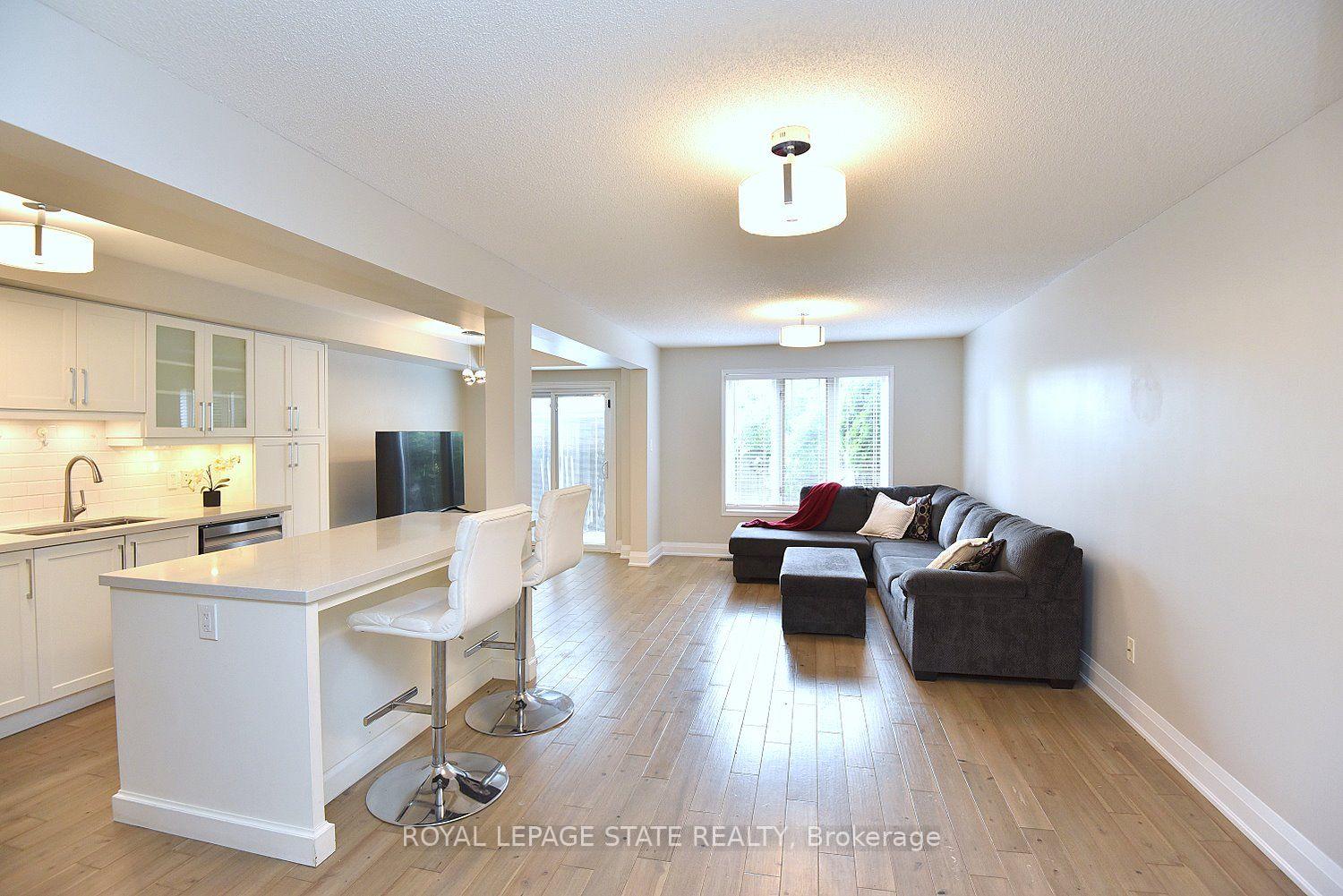 Photo 6 of 519 Southridge Drive, Hamilton, Mountview — HOMEH