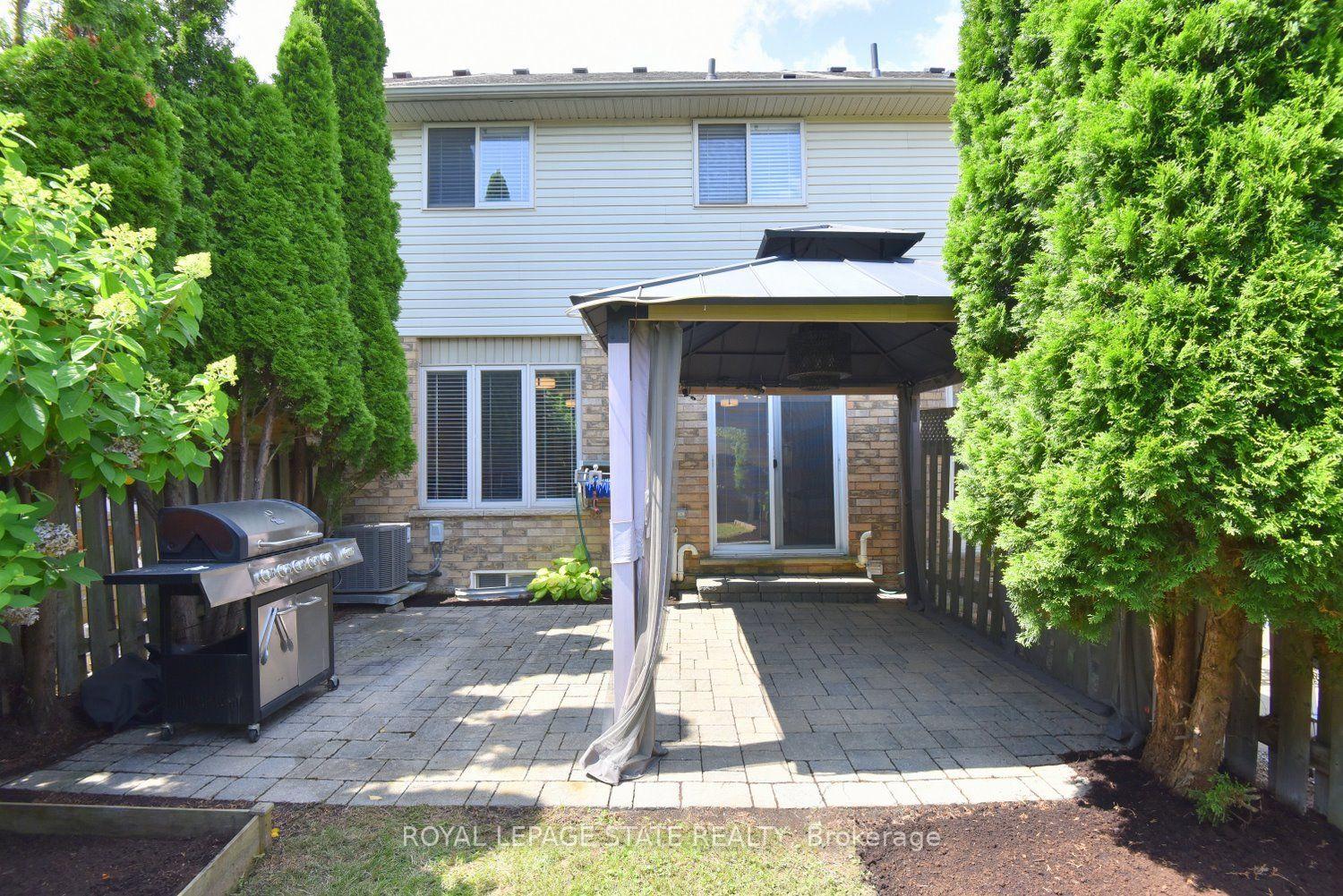 Photo 12 of 519 Southridge Drive, Hamilton, Mountview — HOMEH