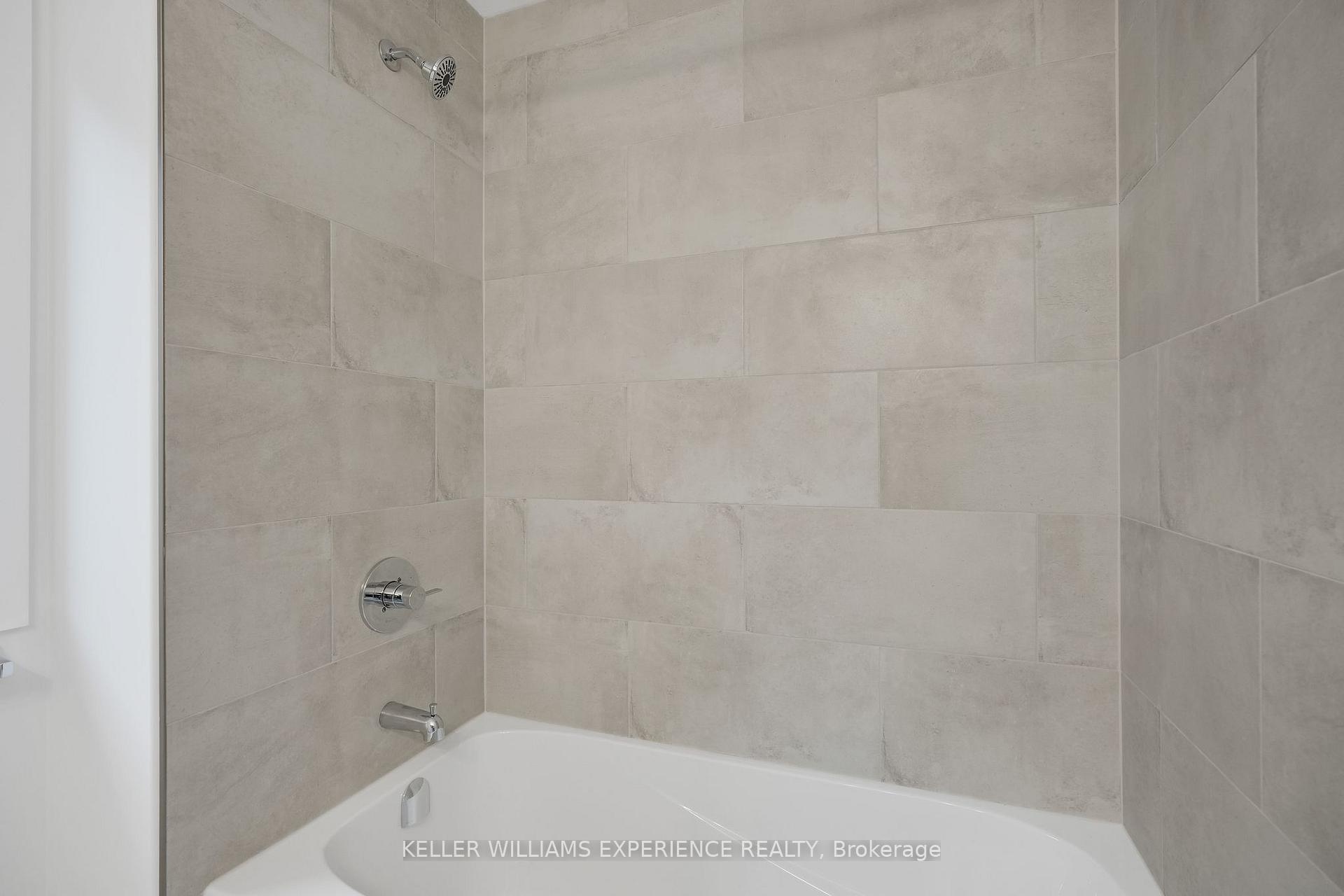 Photo 24 of 86 Sagewood Avenue, Barrie, Rural Barrie Southeast — HOMEH