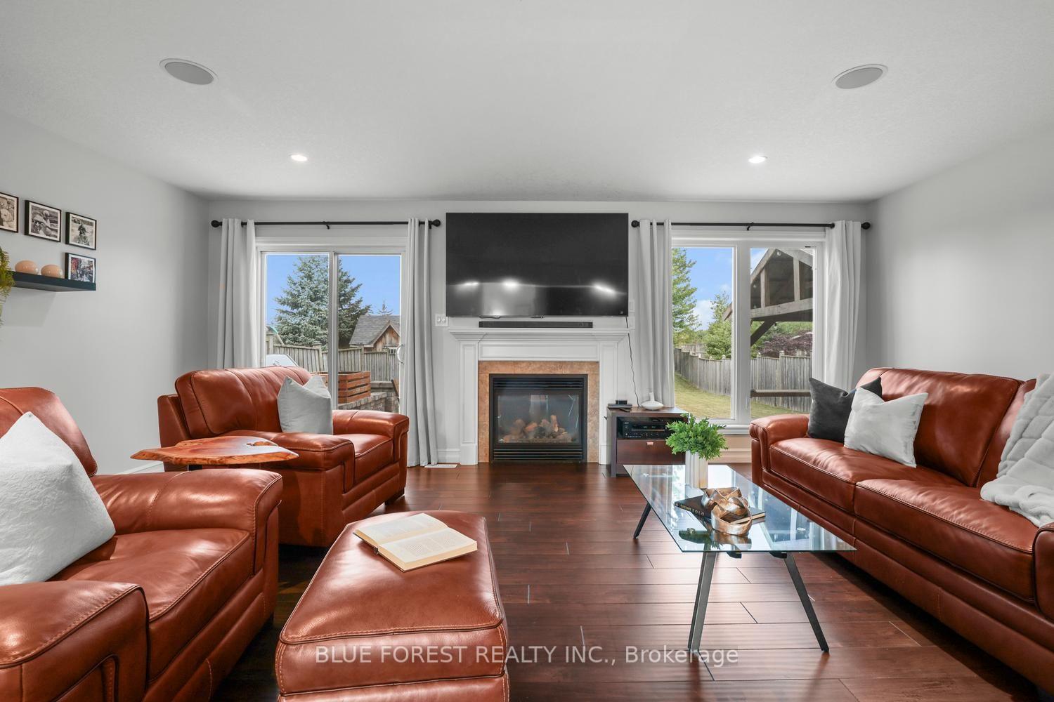 Photo 11 of 2687 Bateman Trail, London, South W — HOMEH