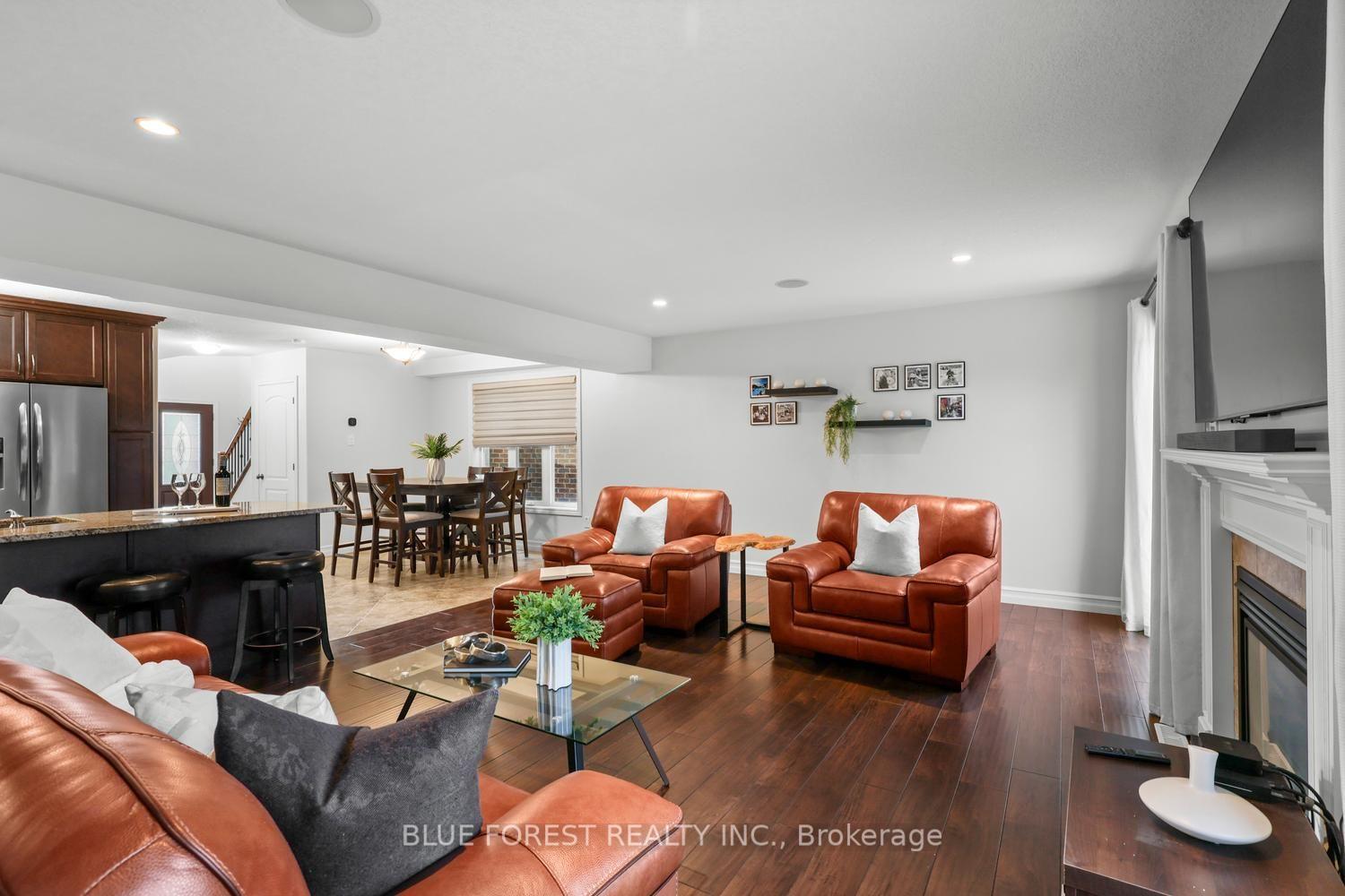Photo 13 of 2687 Bateman Trail, London, South W — HOMEH