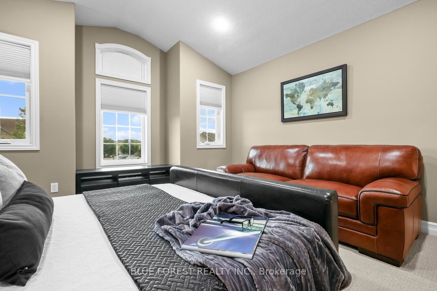 Photo 19 of 2687 Bateman Trail, London, South W — HOMEH