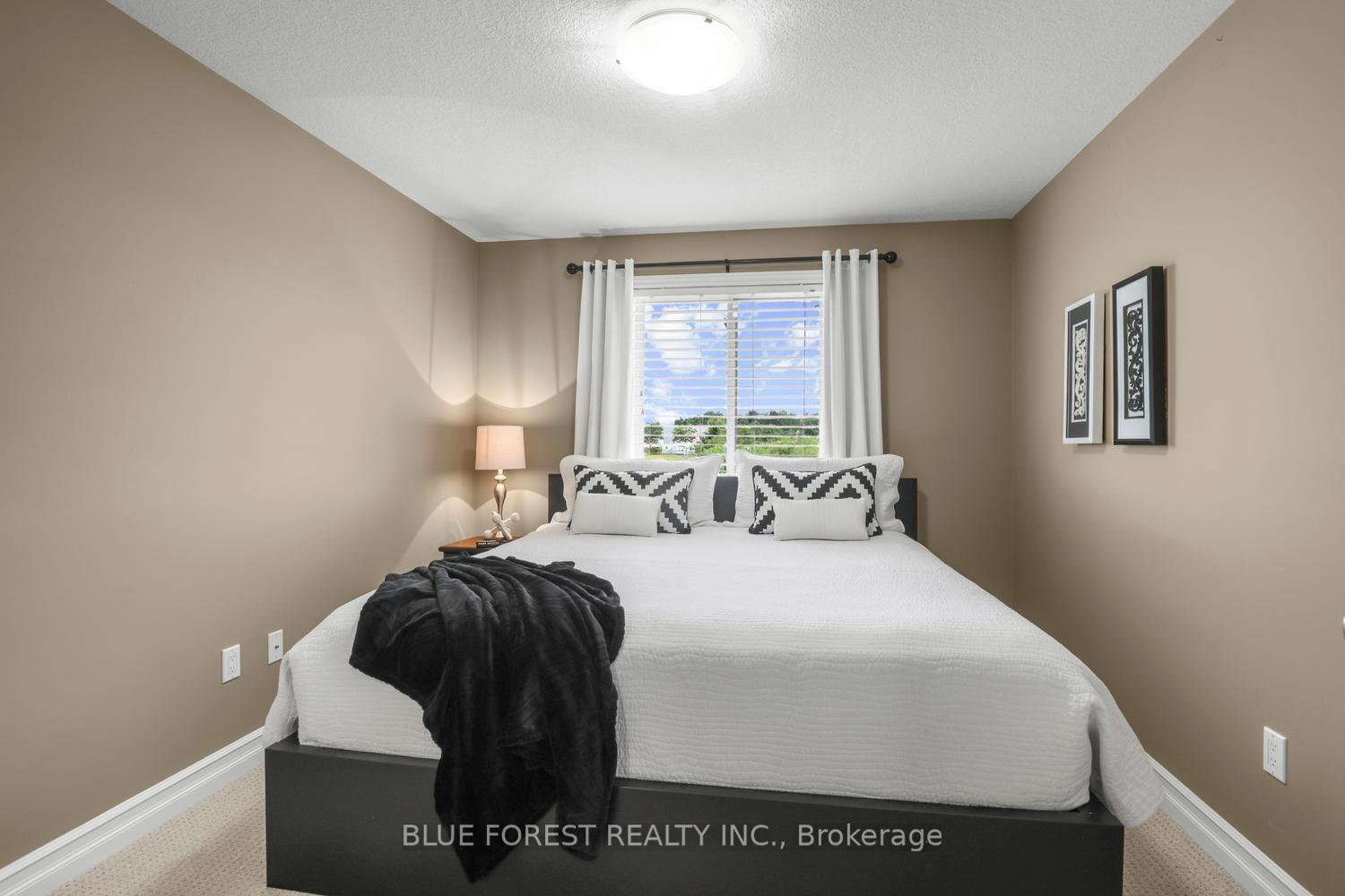 Photo 26 of 2687 Bateman Trail, London, South W — HOMEH