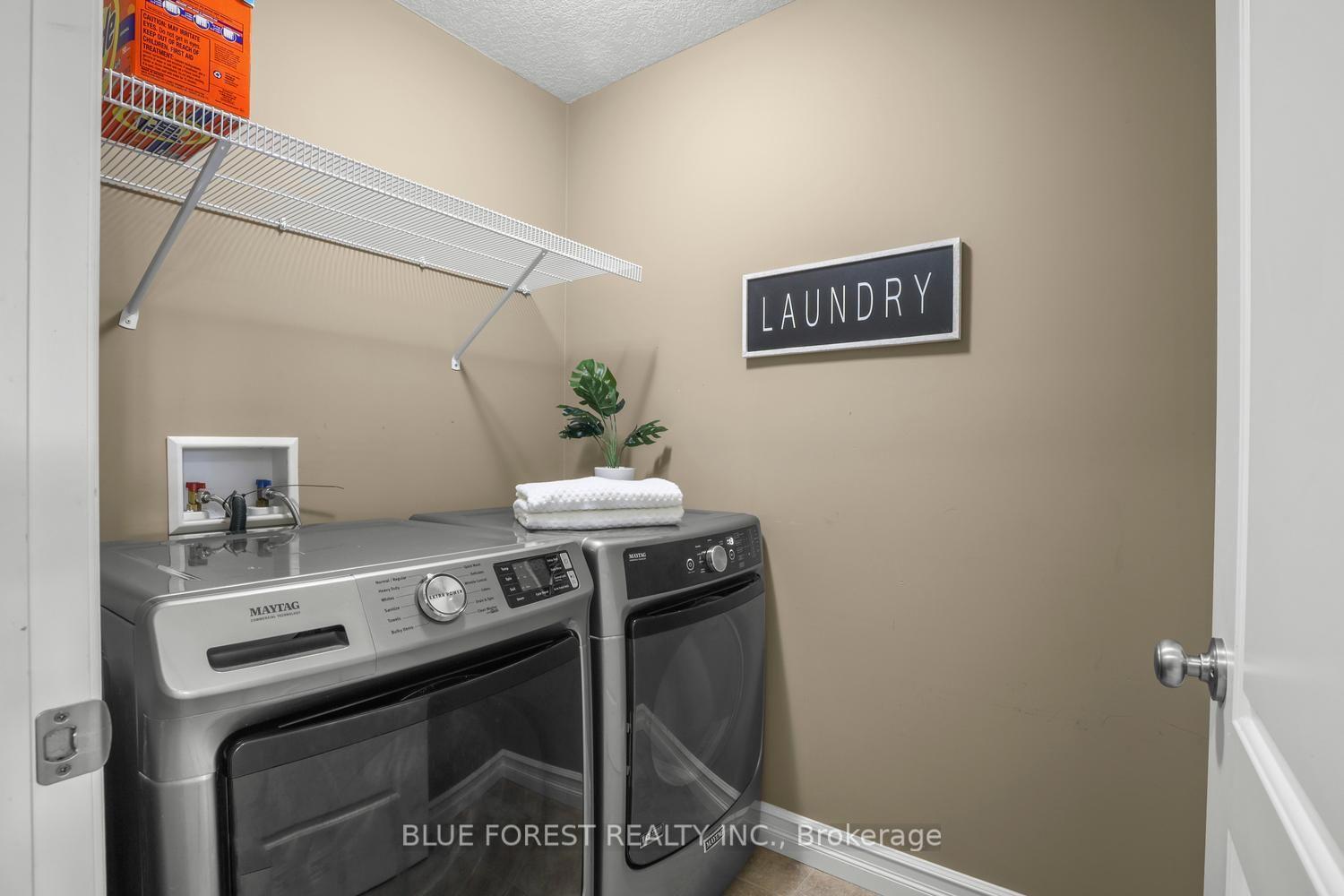 Photo 30 of 2687 Bateman Trail, London, South W — HOMEH