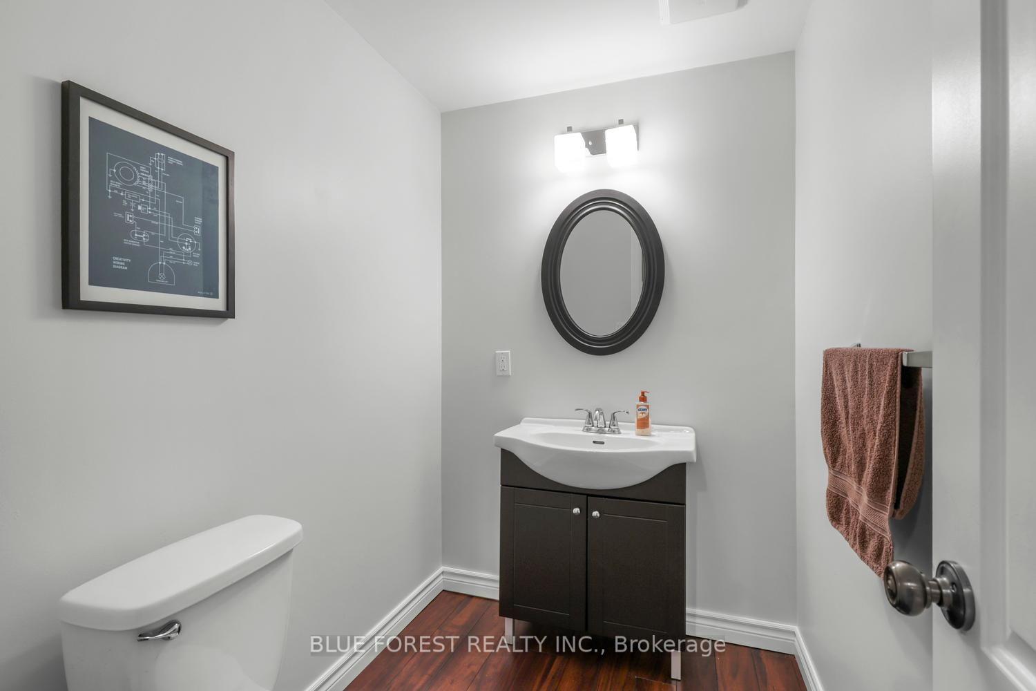 Photo 33 of 2687 Bateman Trail, London, South W — HOMEH