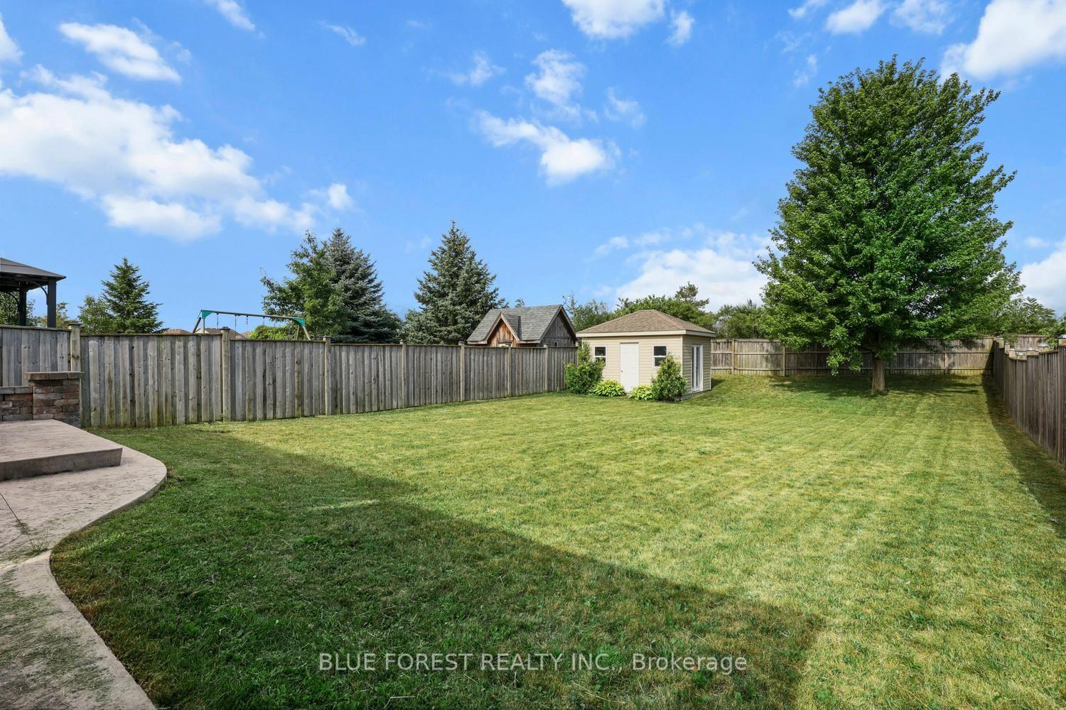 Photo 44 of 2687 Bateman Trail, London, South W — HOMEH