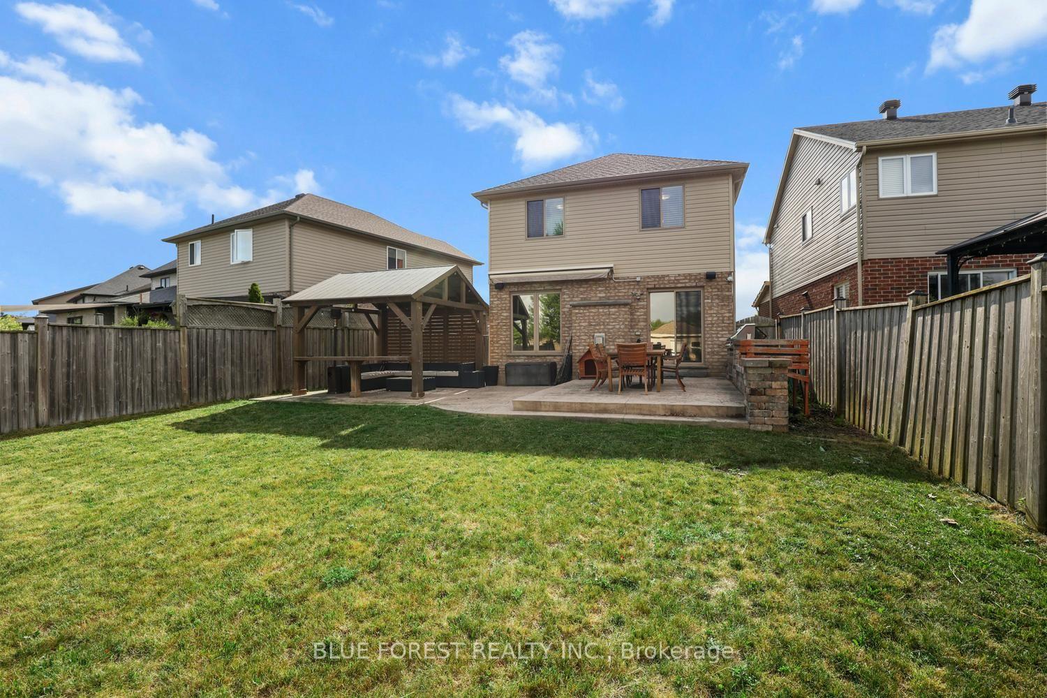Photo 46 of 2687 Bateman Trail, London, South W — HOMEH