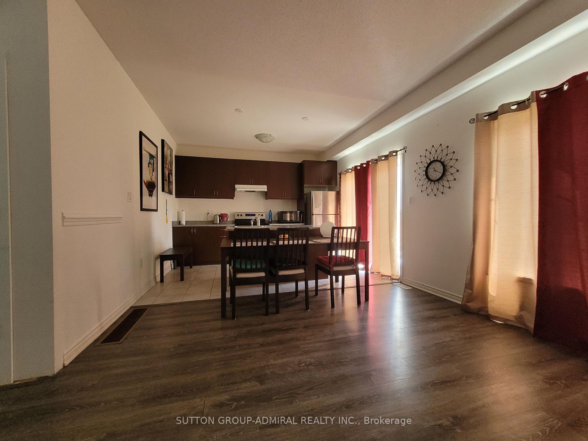 Photo 23 of 104 Village Gate Drive, Wasaga Beach — HOMEH