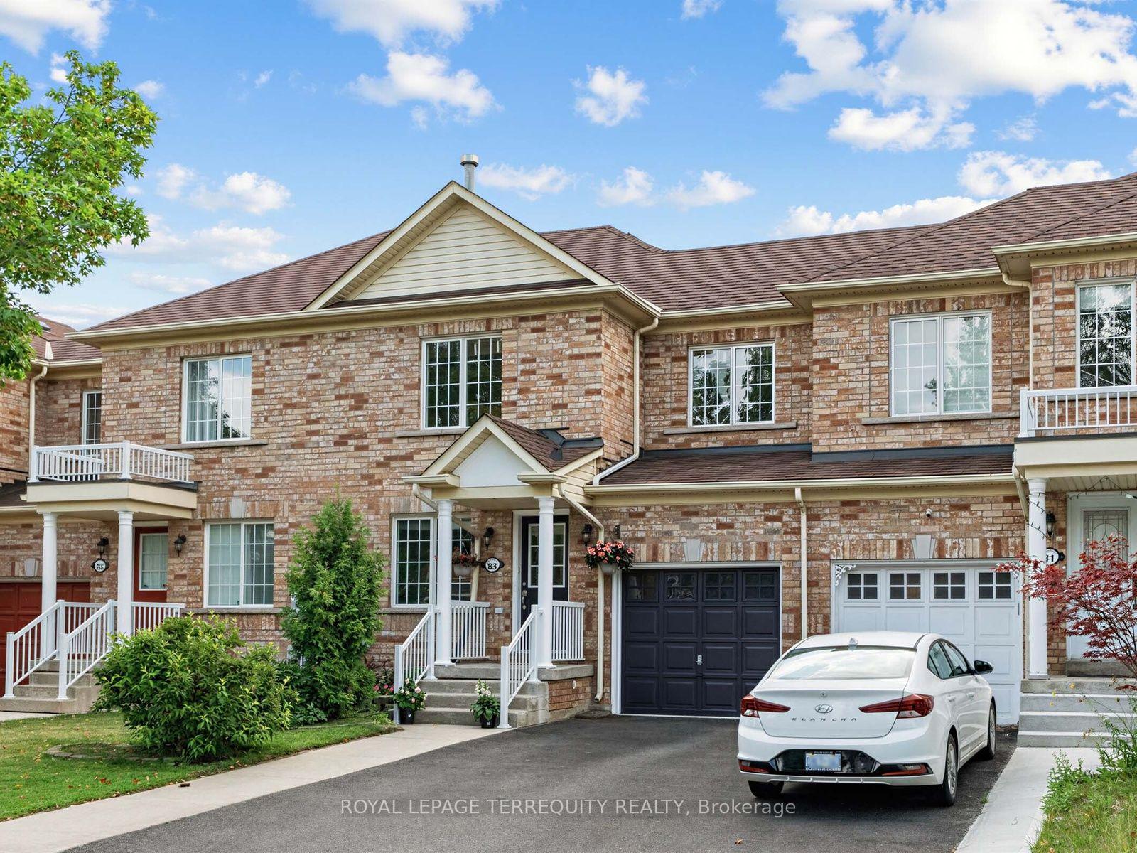 Photo 2 of 83 Tianalee Crescent, Brampton, Fletcher's Meadow — HOMEH