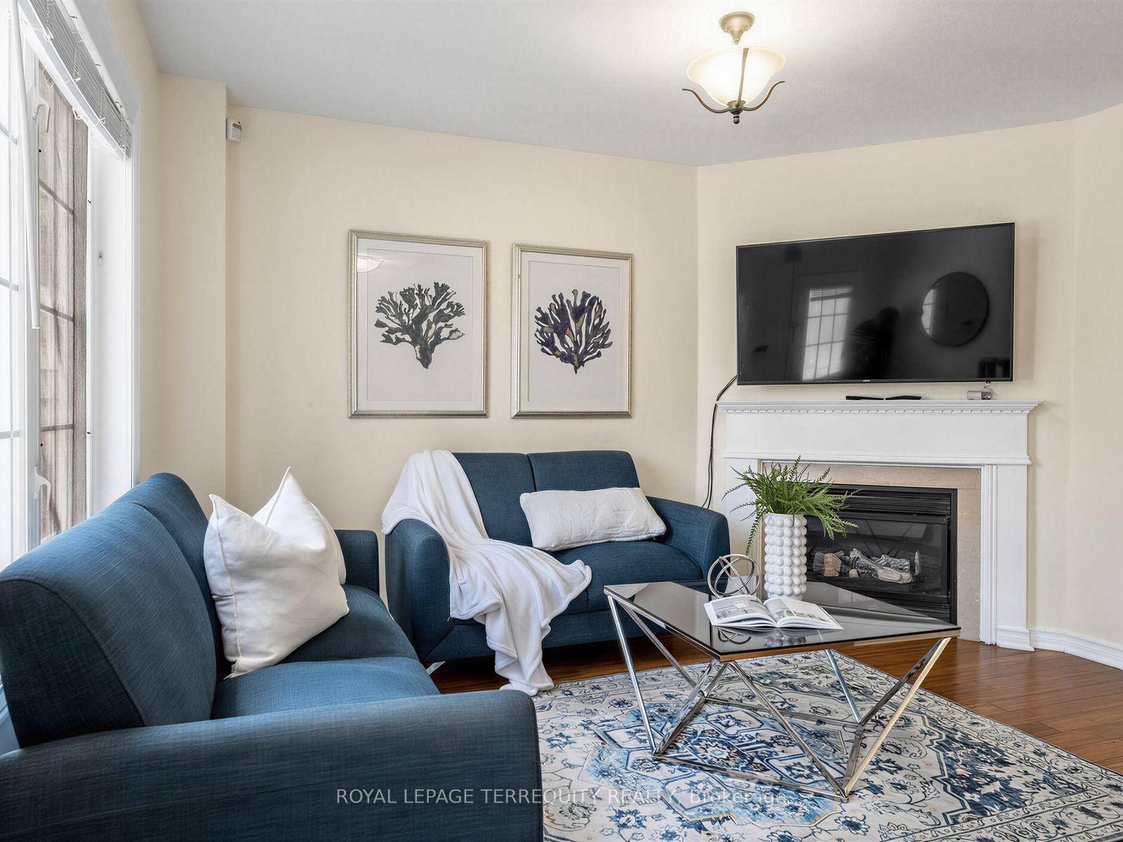 Photo 6 of 83 Tianalee Crescent, Brampton, Fletcher's Meadow — HOMEH