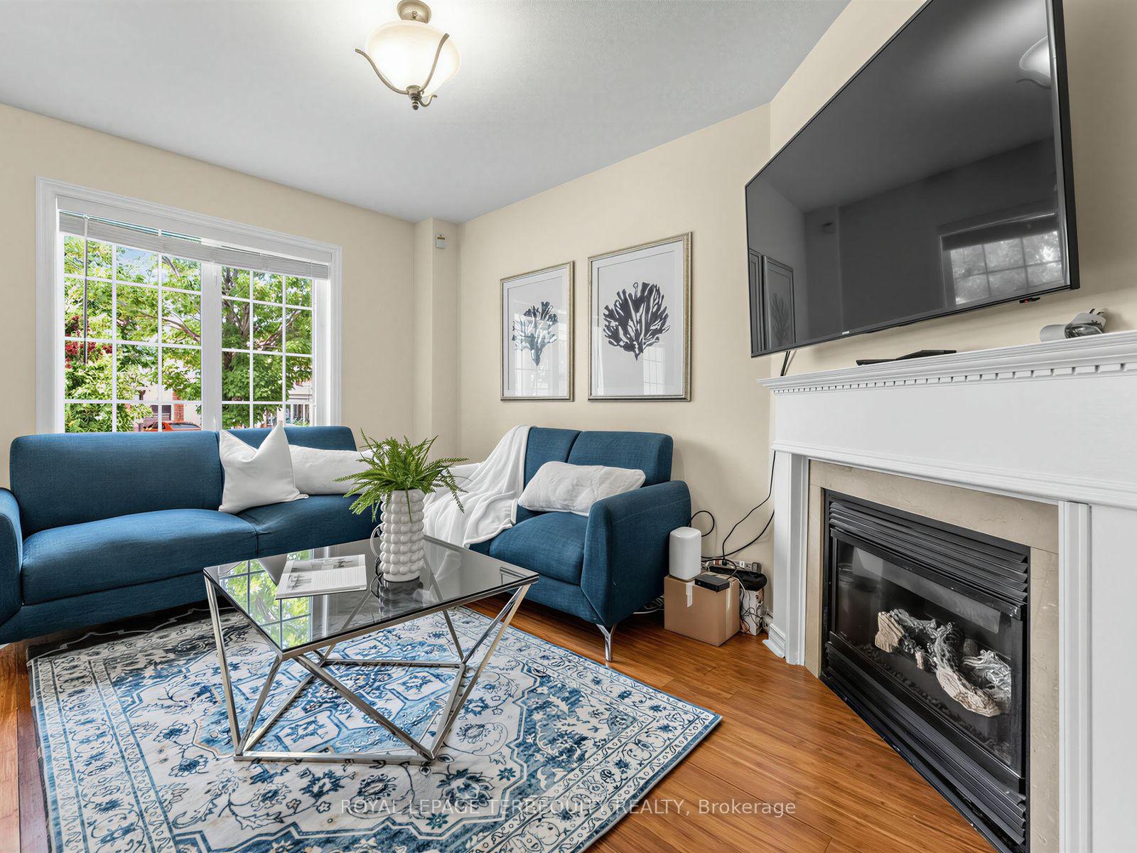 Photo 8 of 83 Tianalee Crescent, Brampton, Fletcher's Meadow — HOMEH