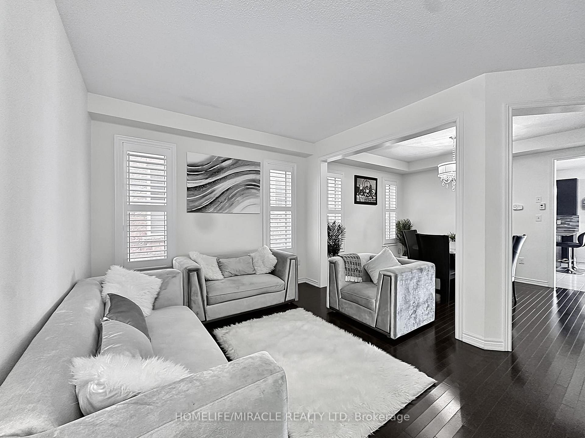 Photo 5 of 6 Divinity Circle, Brampton, Northwest Brampton — HOMEH