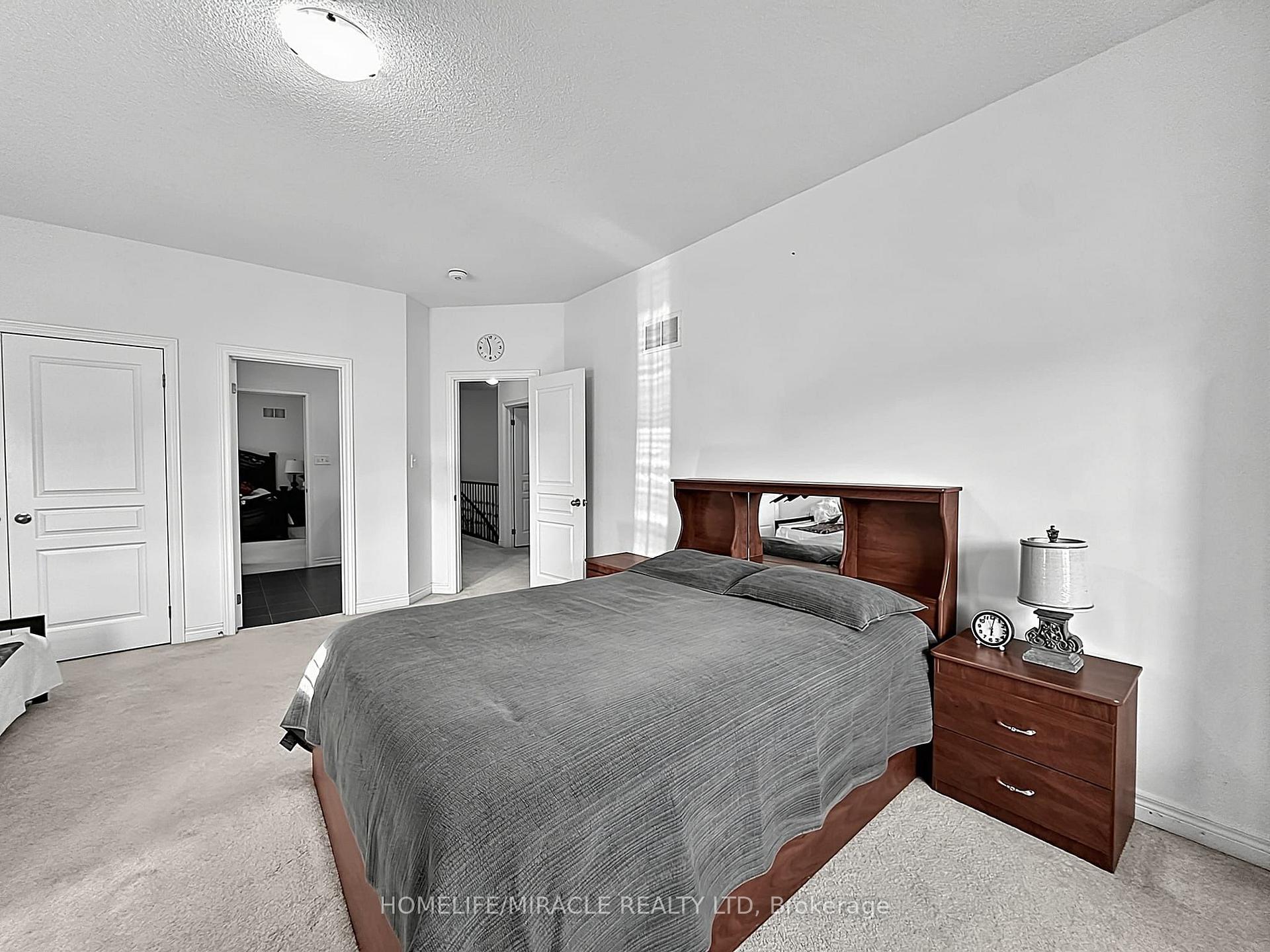 Photo 25 of 6 Divinity Circle, Brampton, Northwest Brampton — HOMEH