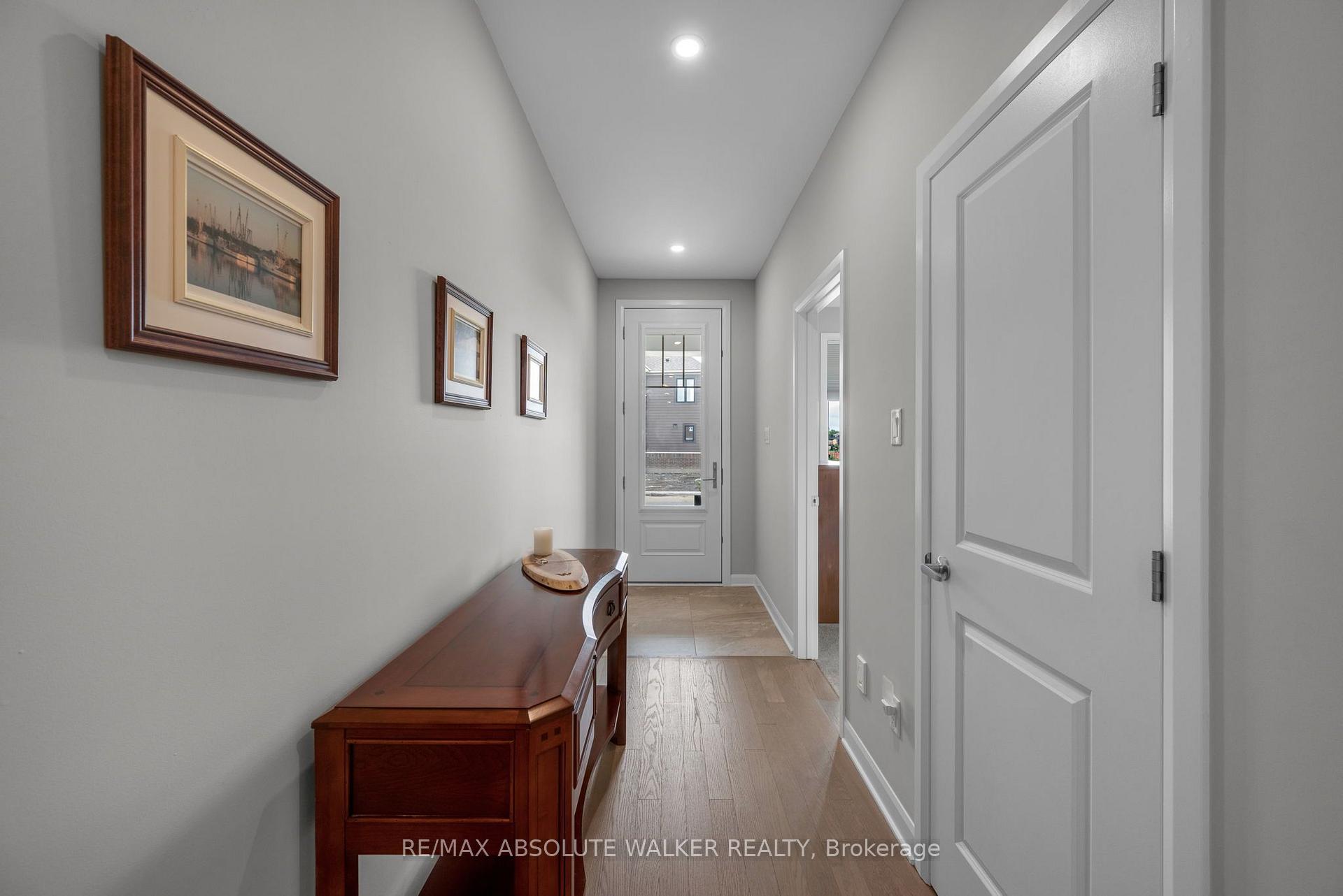 Photo 10 of 860 Companion Crescent, Ottawa, Mahogany Community — HOMEH