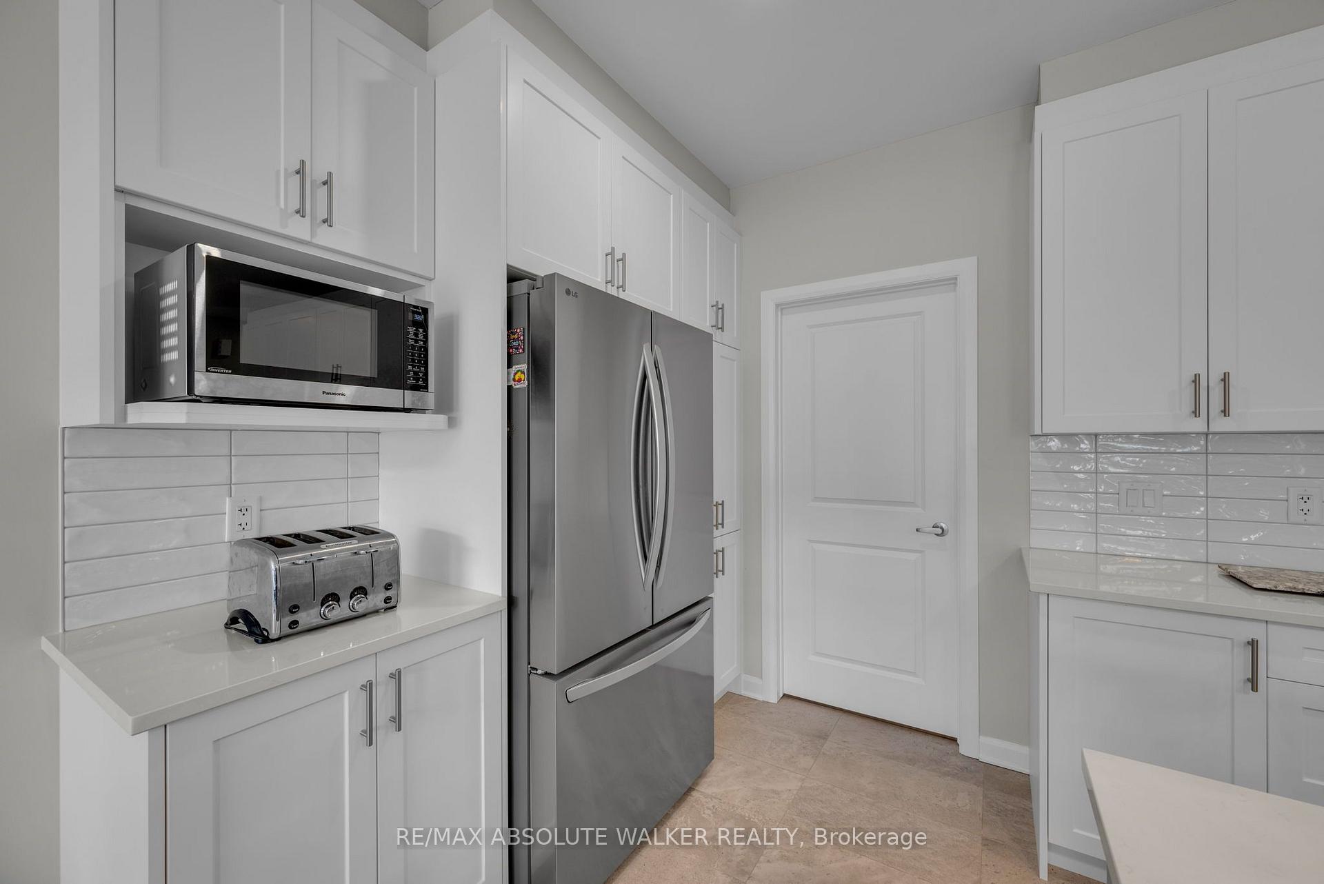 Photo 16 of 860 Companion Crescent, Ottawa, Mahogany Community — HOMEH