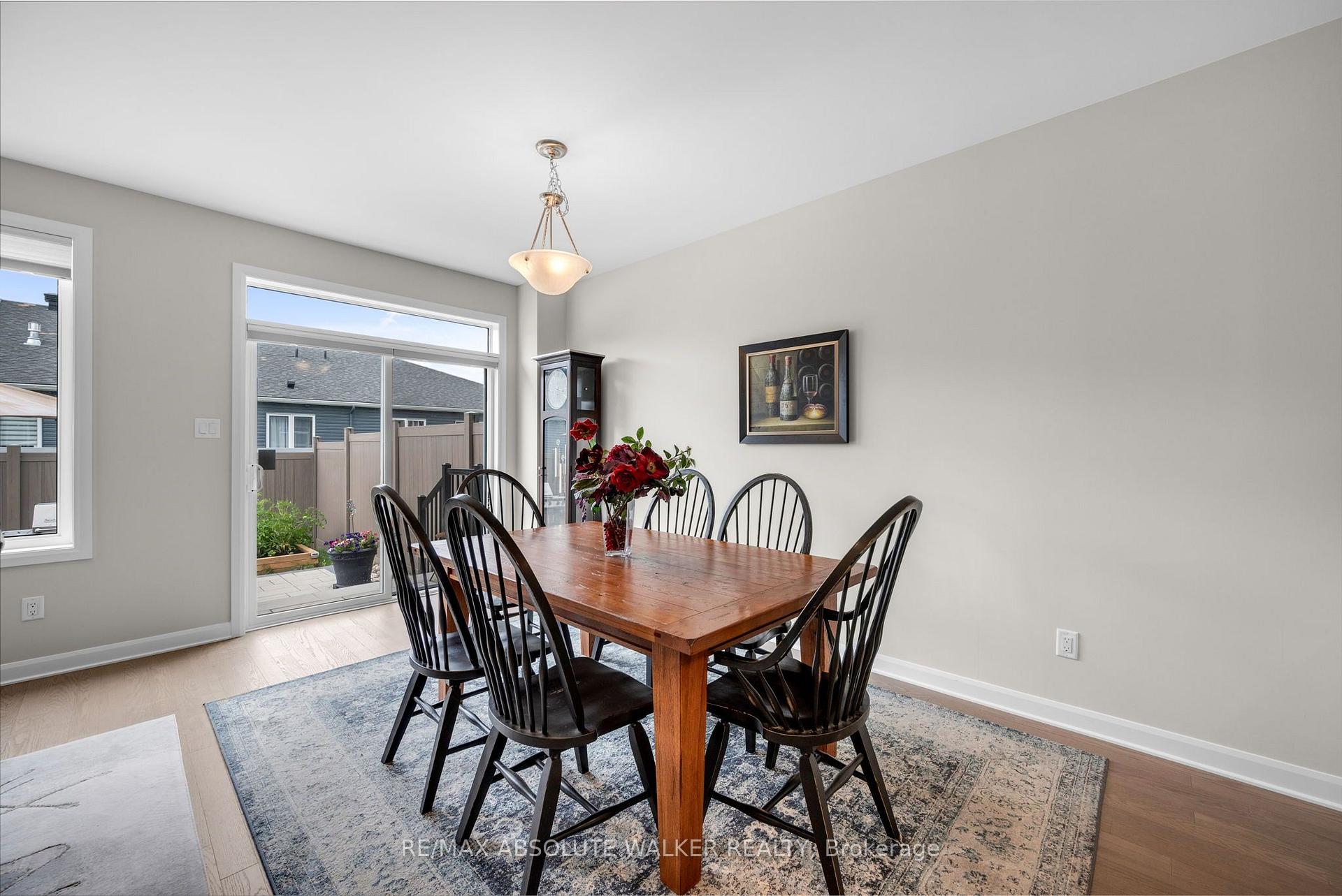 Photo 25 of 860 Companion Crescent, Ottawa, Mahogany Community — HOMEH